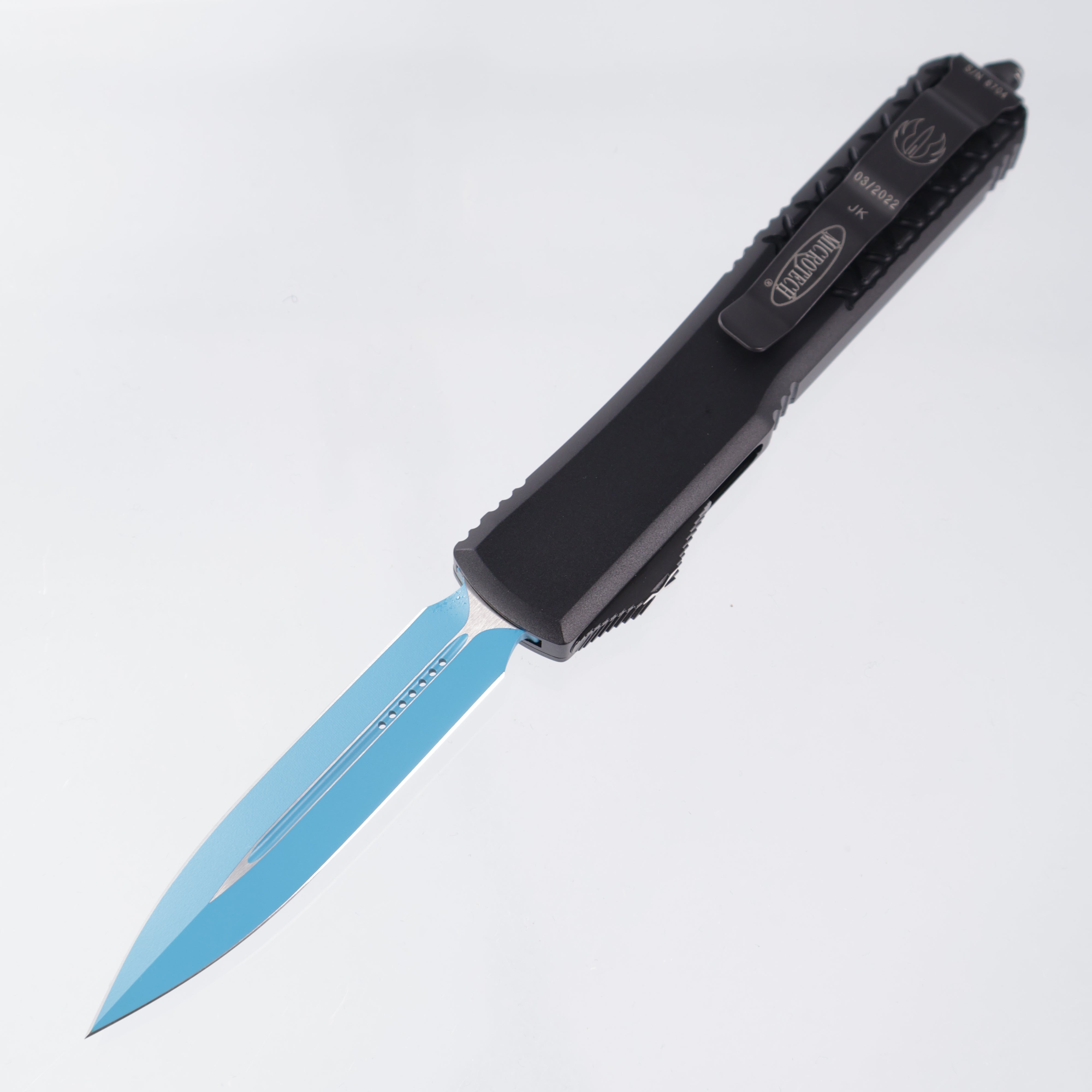 Microtech Ultratech Jedi Knight Double Edge - Black Auminum w/ Parital Tri-Grip Texture - Blue Blade - 122-1 JK *PRE-OWNED*