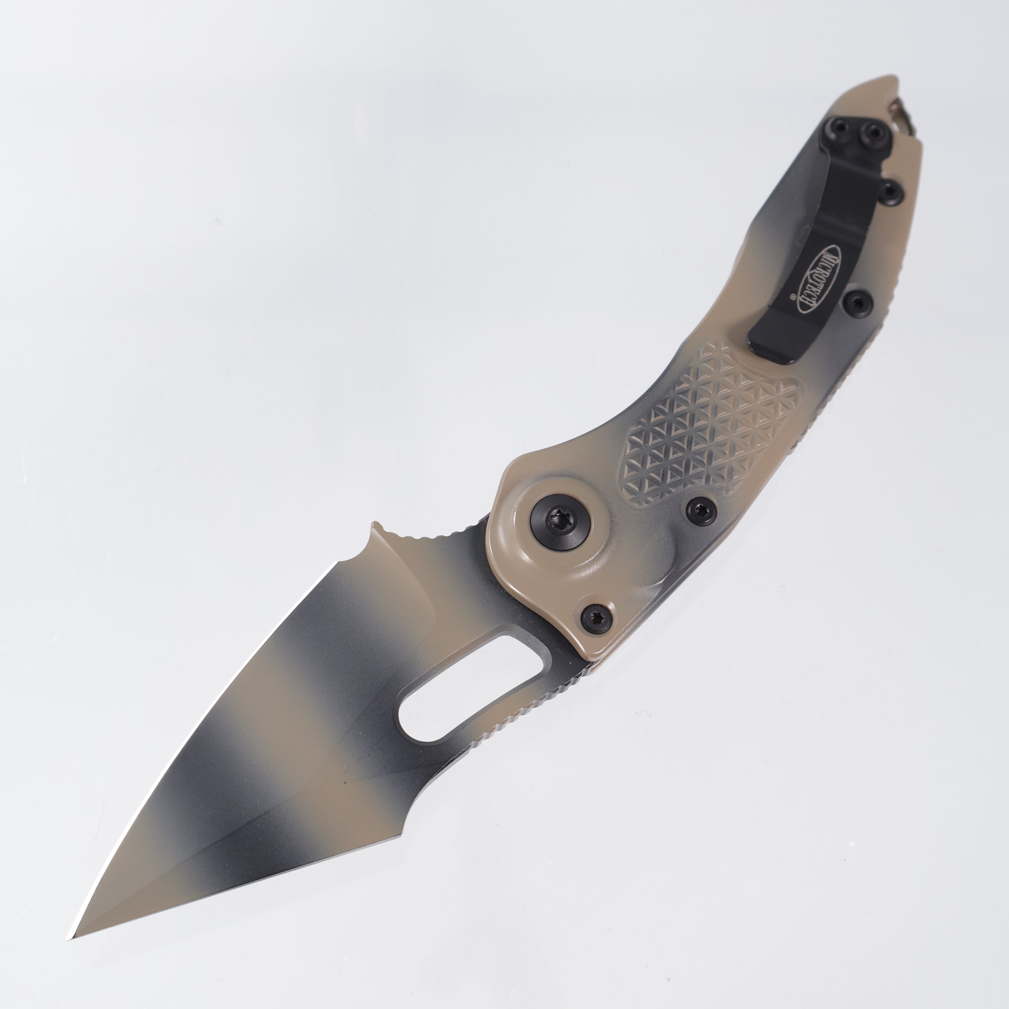 Microtech Stitch Auto - Tan Camo Standard - M390 Blade - 169-1 TC *PRE-OWNED*
