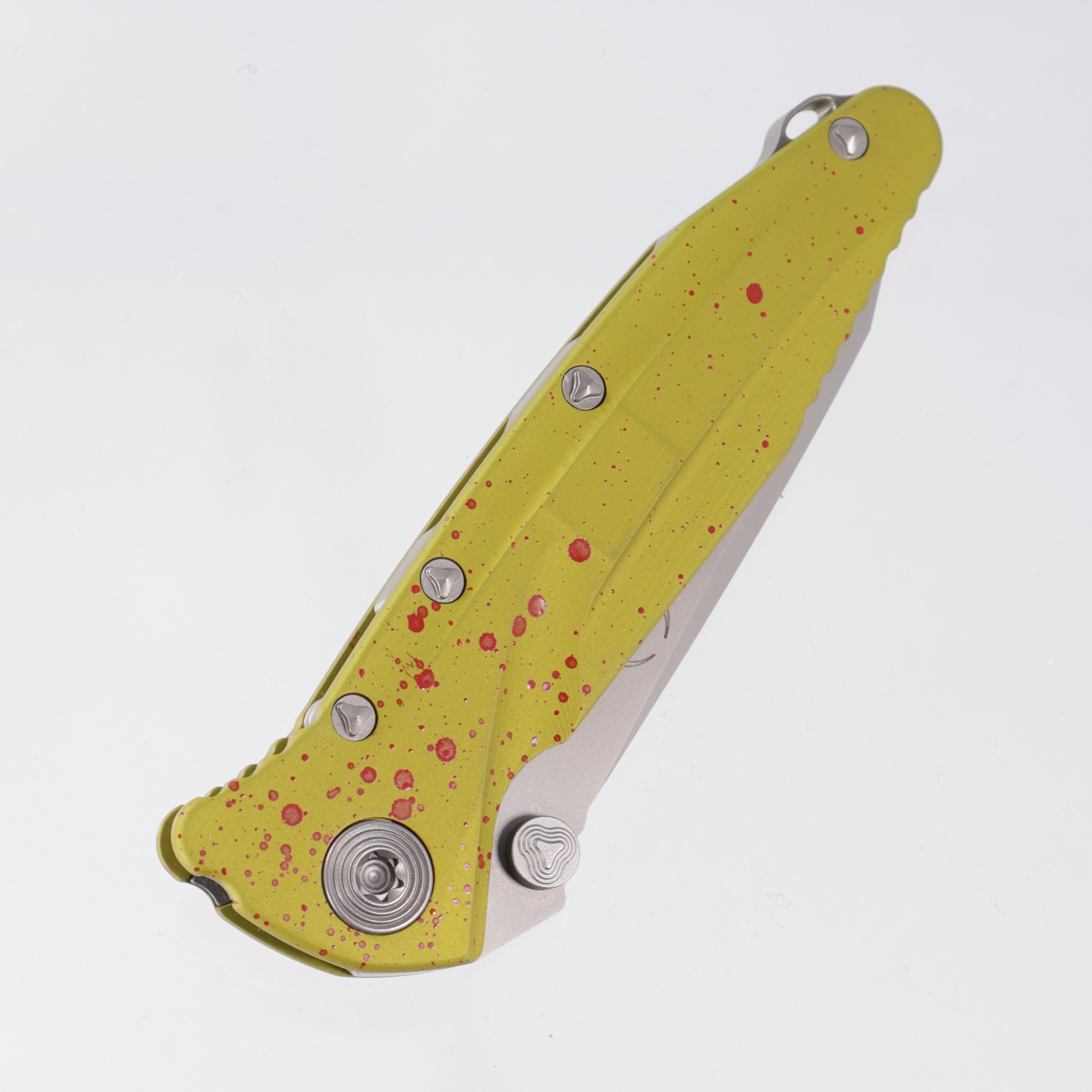 Microtech Socom Delta Manual Zombie-Tech Tanto - Zombie Splatter Yellow/Red Aluminum - Beadblast Full Serrate - A163-9Z *PRE-OWNED*
