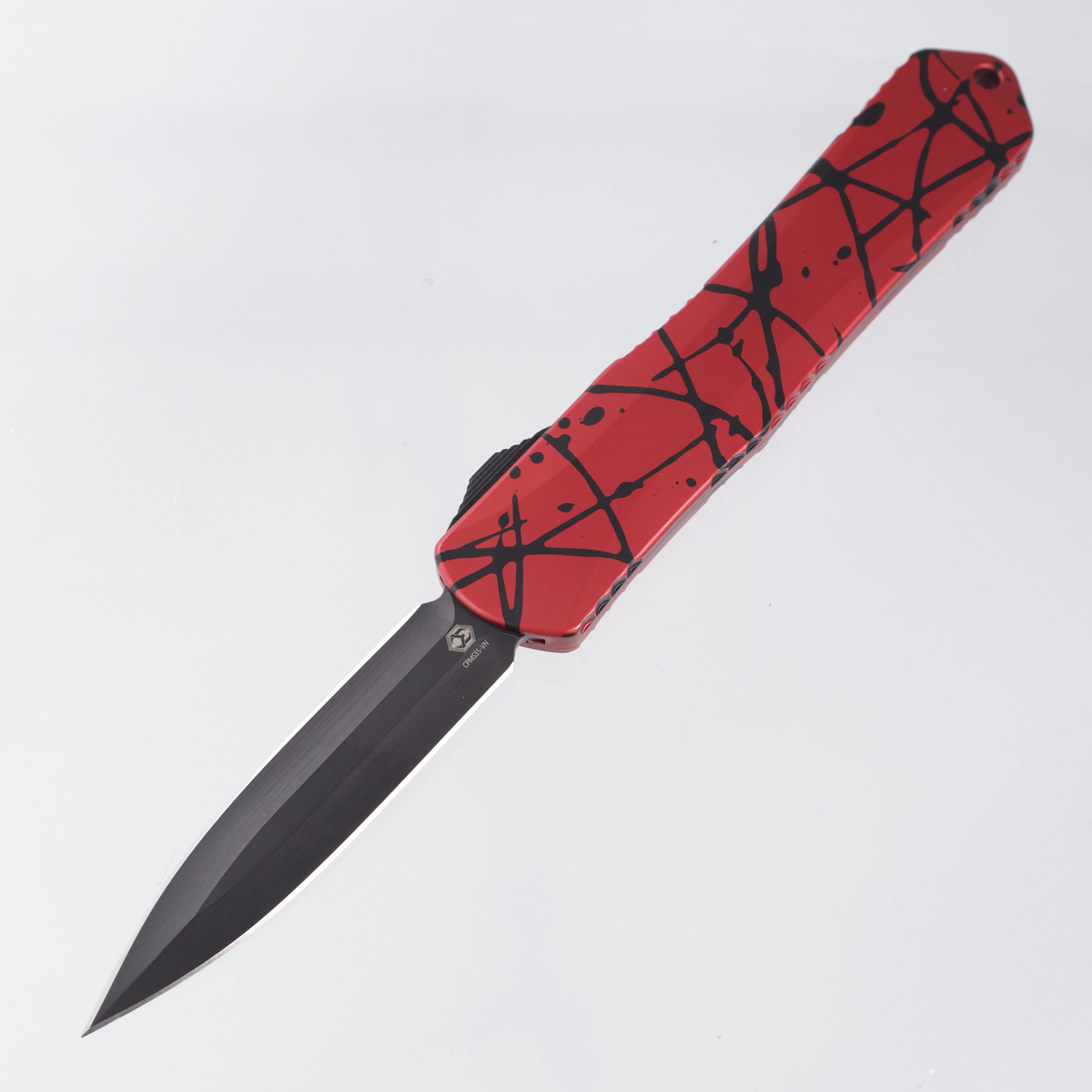 Heretic Manticore X Double Edge - Red w/ Black Splash Pattern Aluminum - DLC S35VN - H032-6A-REDBS *PRE-OWNED*