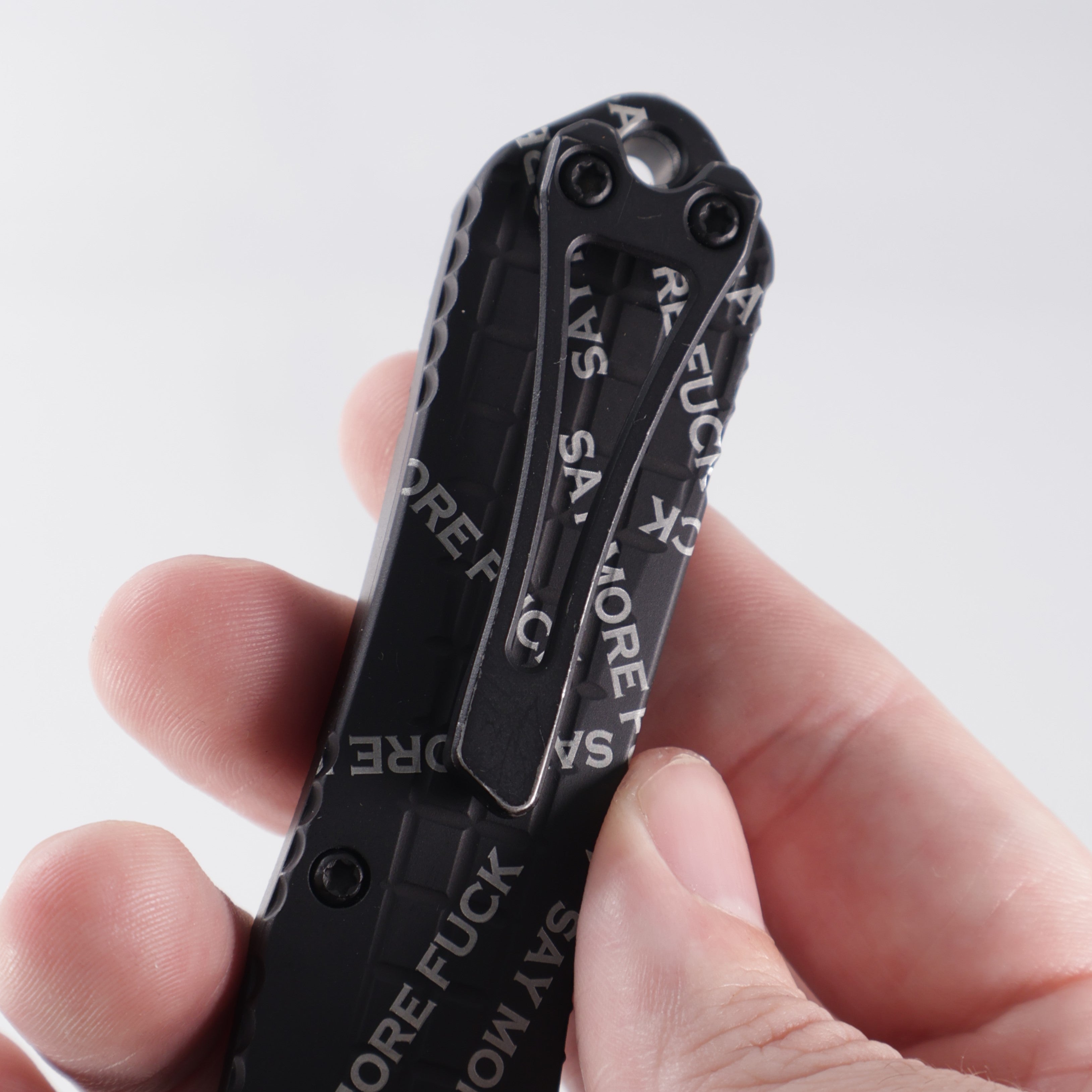 Heretic Manticore E Recurve - Snugglez Says “Say More Fuck” Edition - 2-Tone Magnacut - H029F-10A-FU - S/N: 009 *PRE-OWNED*