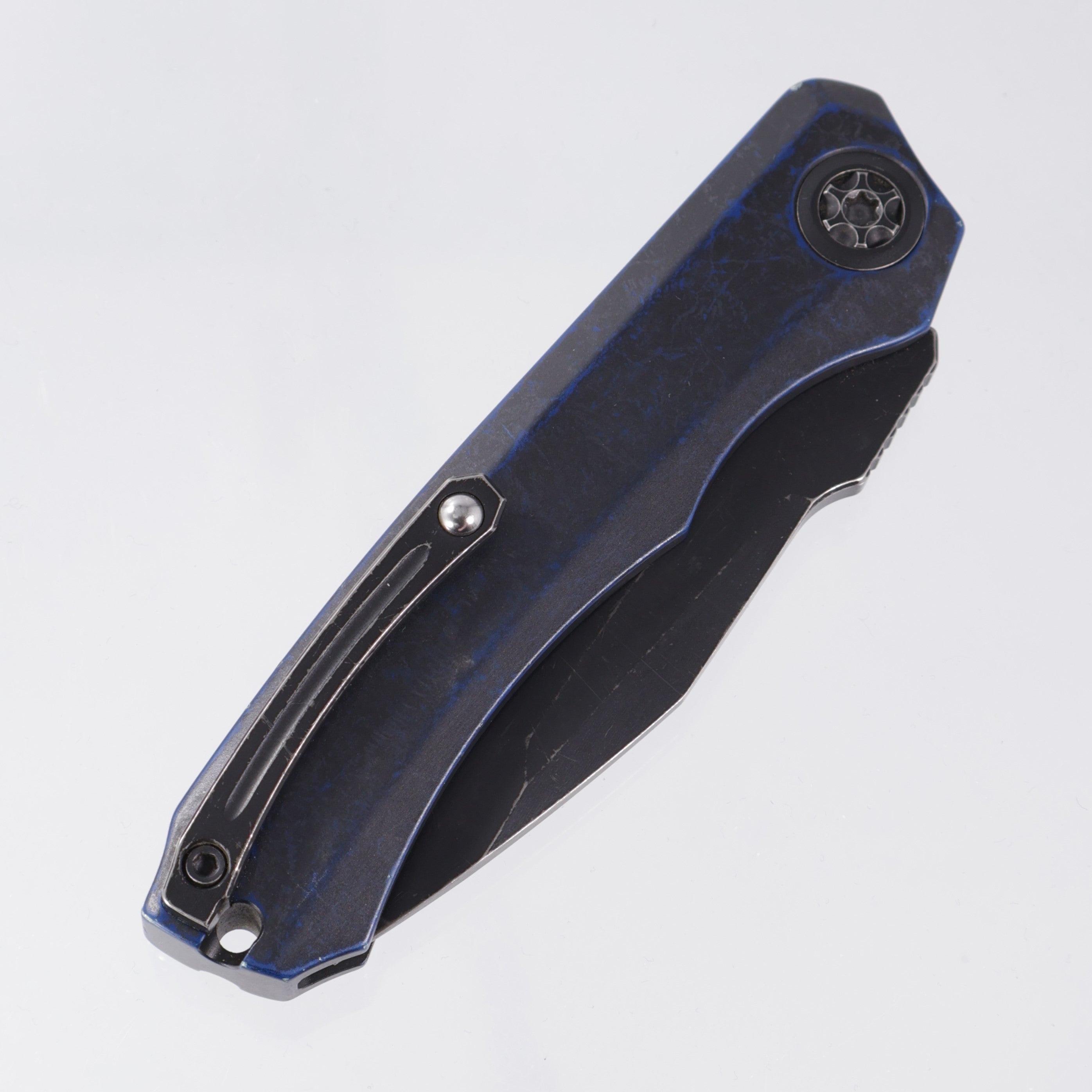 Heretic Wraith V2 Auto Tanto - Breakthrough Blue Aluminum w/ Carbon Fiber Bolster - Battle Black Elmax - H100-8A-BRKBLU *PRE-OWNED*