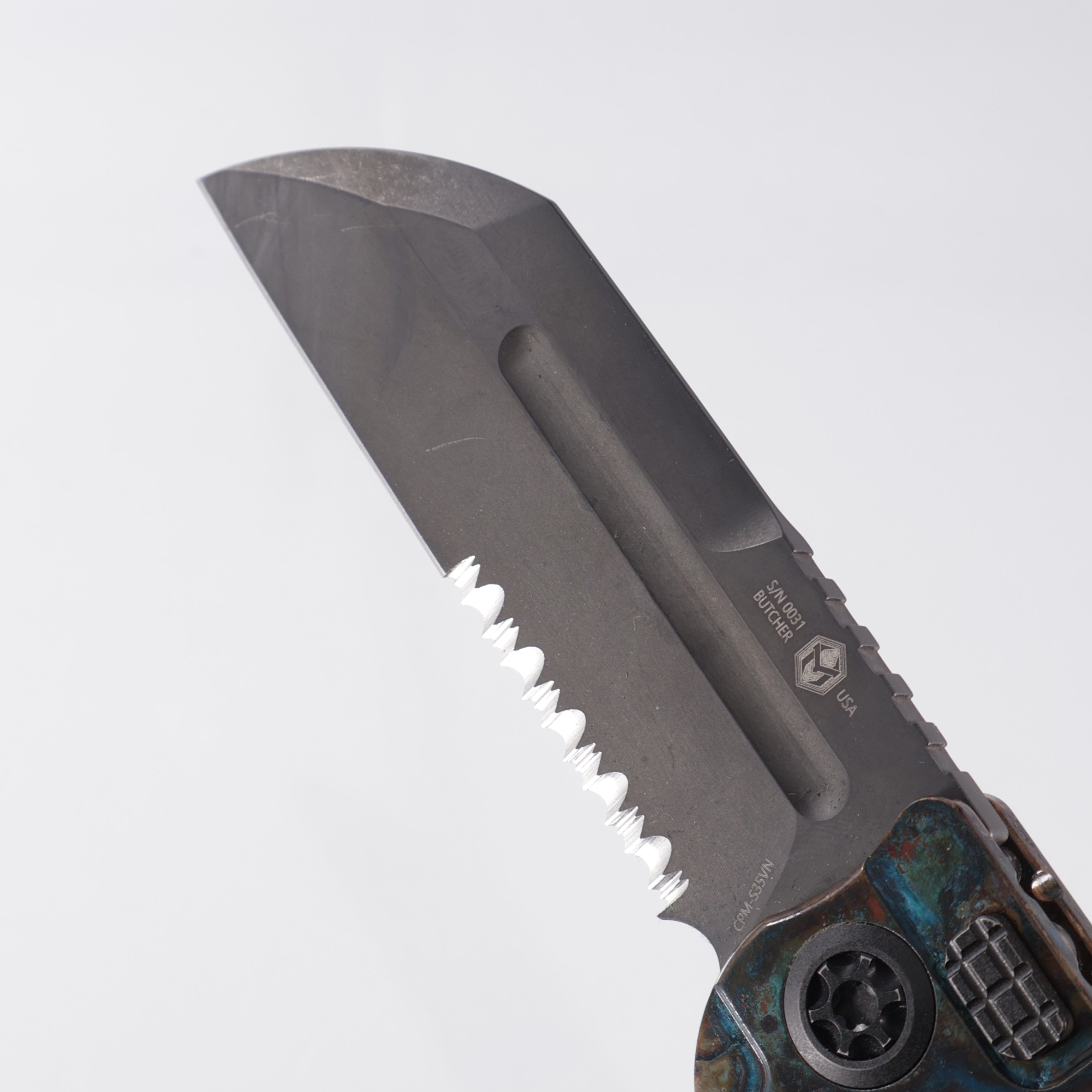 Heretic ADV Butcher Auto - Copper Scales w/ Carbon Fiber Overlays *Aftermarket Shipwreck* - DLC Partial Serrate S35VN - H034-6B-COPPER *PRE-OWNED*