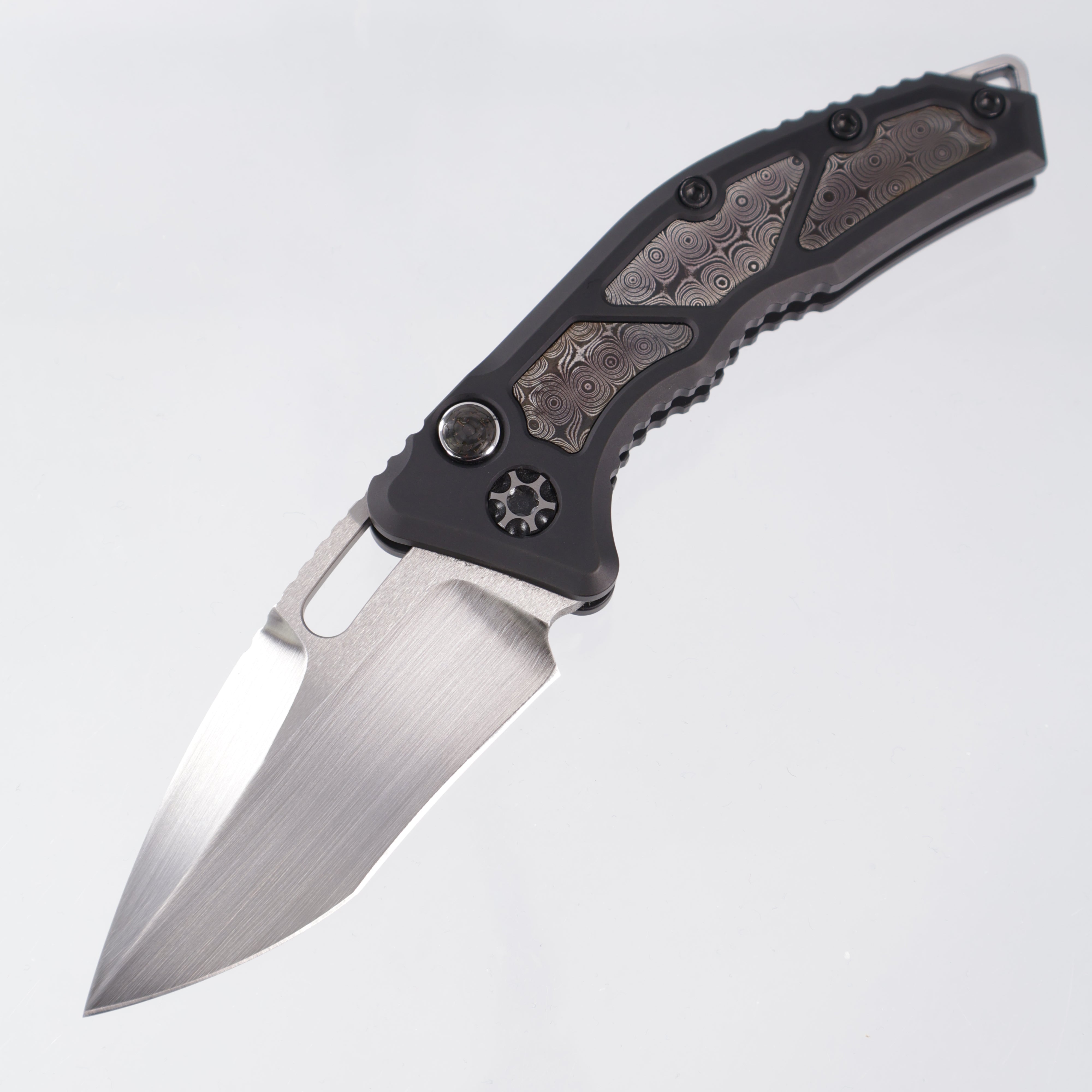 Heretic Medusa V2 Recurve Custom - Black Aluminum w/ Vegas Forge Inlays & Carbon Fiber Button - Hand Satin Blade S/N: 006 *PRE-OWNED*
