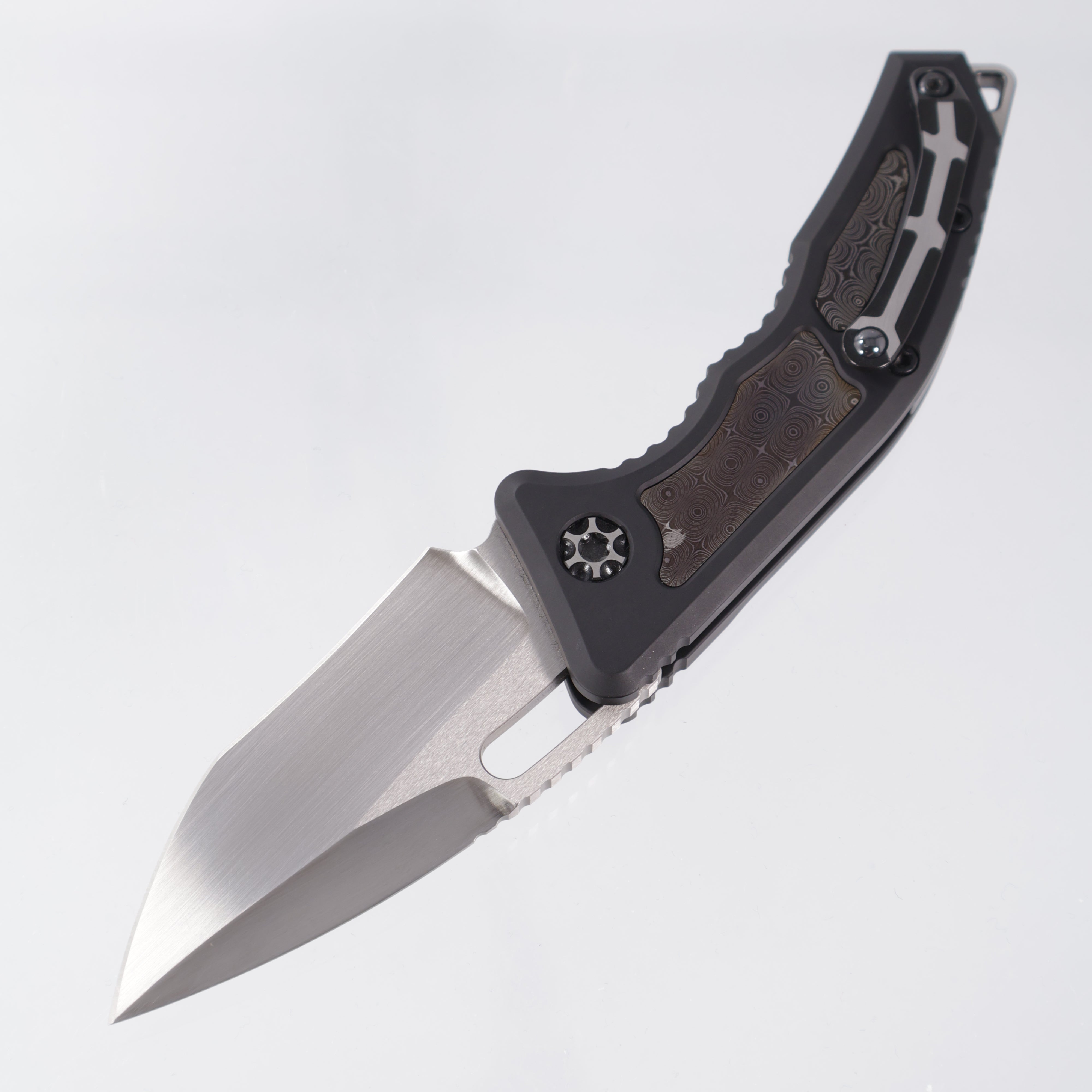 Heretic Medusa V2 Recurve Custom - Black Aluminum w/ Vegas Forge Inlays & Carbon Fiber Button - Hand Satin Blade S/N: 006 *PRE-OWNED*