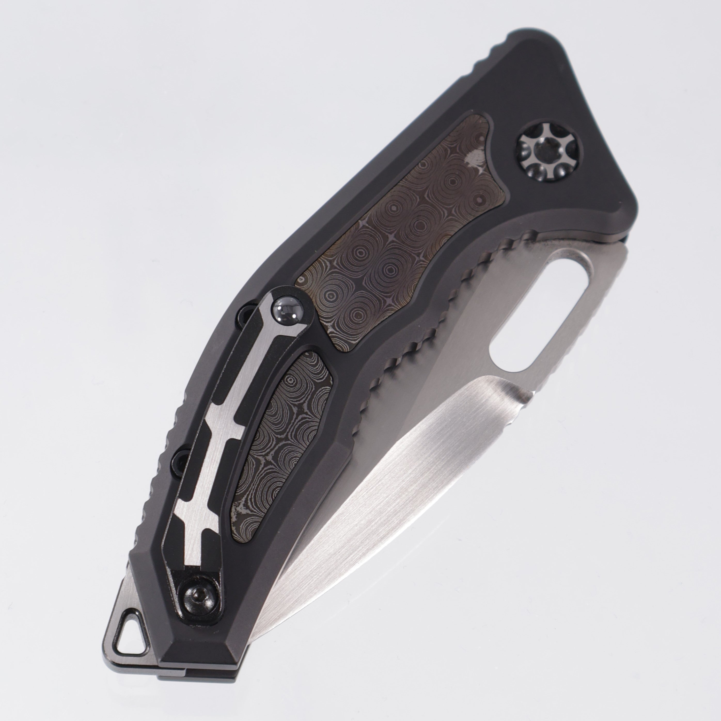 Heretic Medusa V2 Recurve Custom - Black Aluminum w/ Vegas Forge Inlays & Carbon Fiber Button - Hand Satin Blade S/N: 006 *PRE-OWNED*