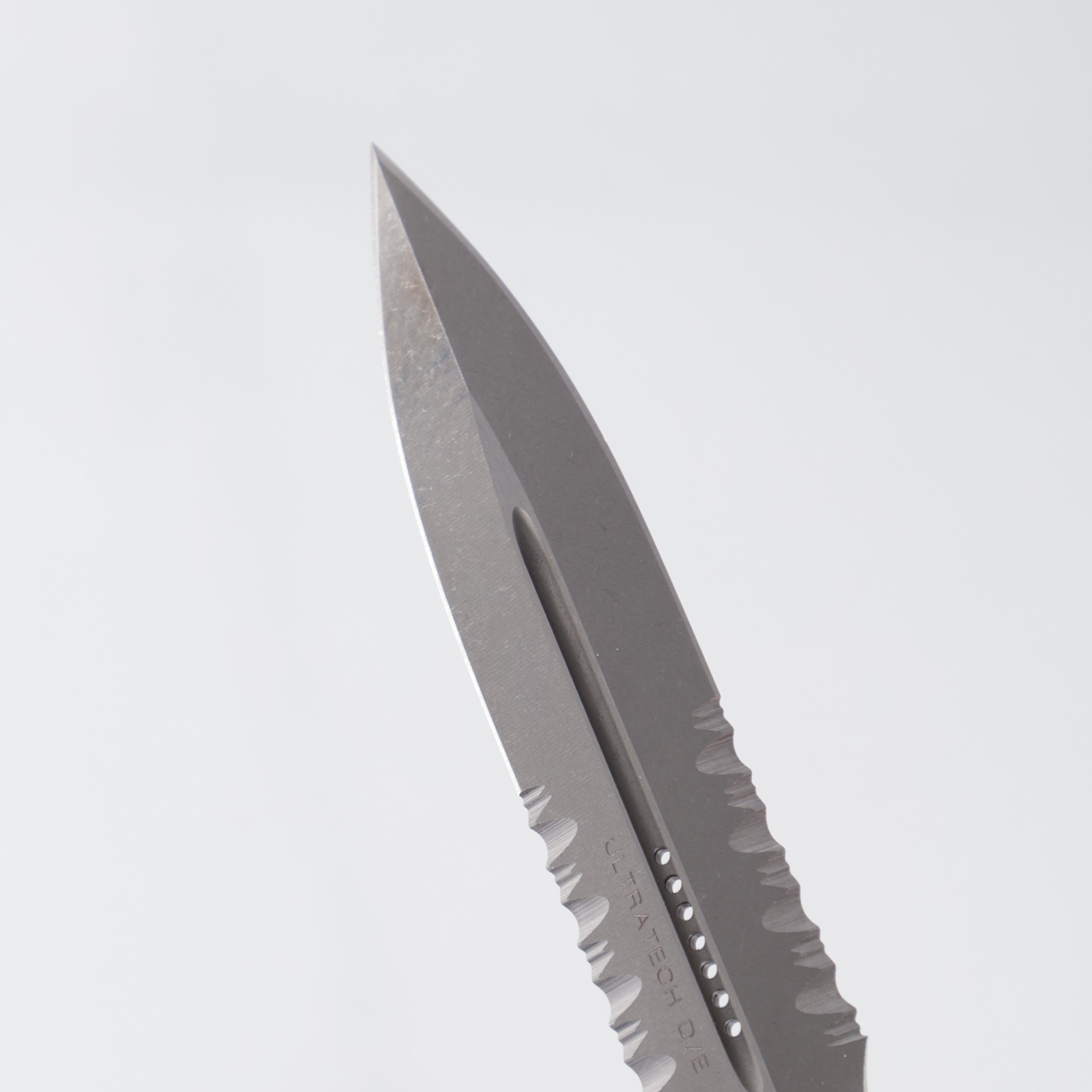 Microtech Ultratech Double Edge - Distressed OD Green Aluminum - Apocalyptic M390 - 122-11 OD *PRE-OWNED*