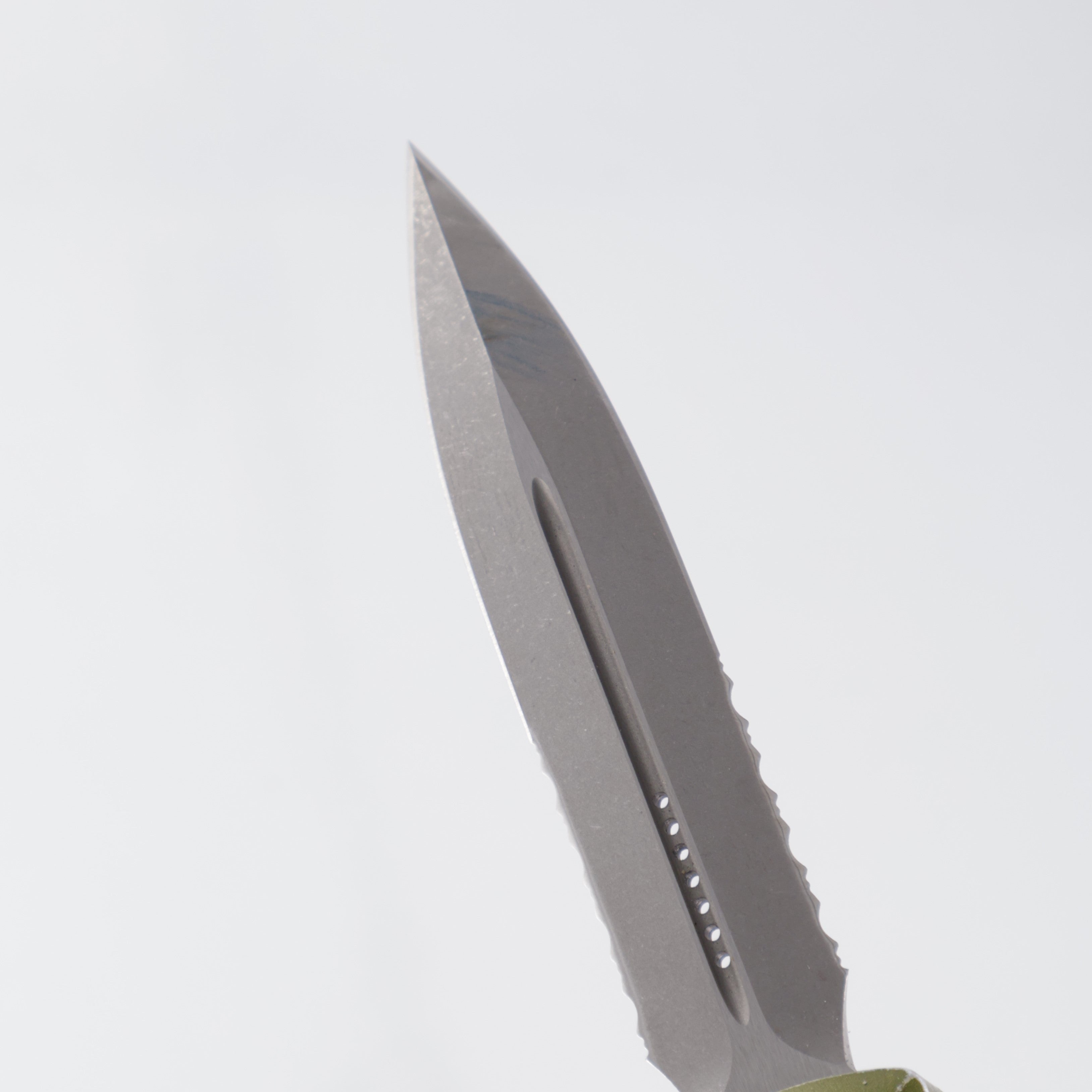 Microtech Ultratech Double Edge - Distressed OD Green Aluminum - Apocalyptic M390 - 122-11 OD *PRE-OWNED*