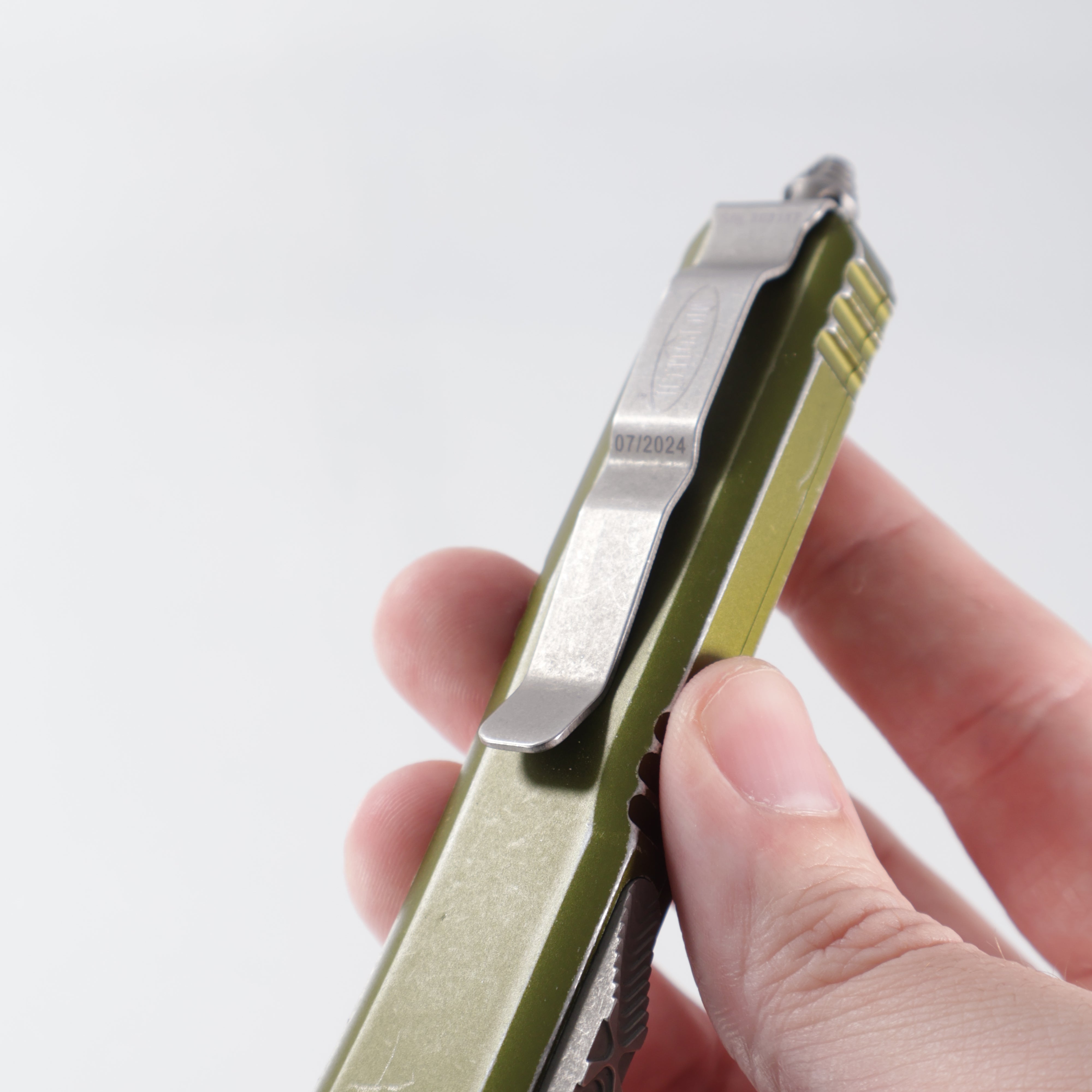 Microtech Ultratech Double Edge - Distressed OD Green Aluminum - Apocalyptic M390 - 122-11 OD *PRE-OWNED*