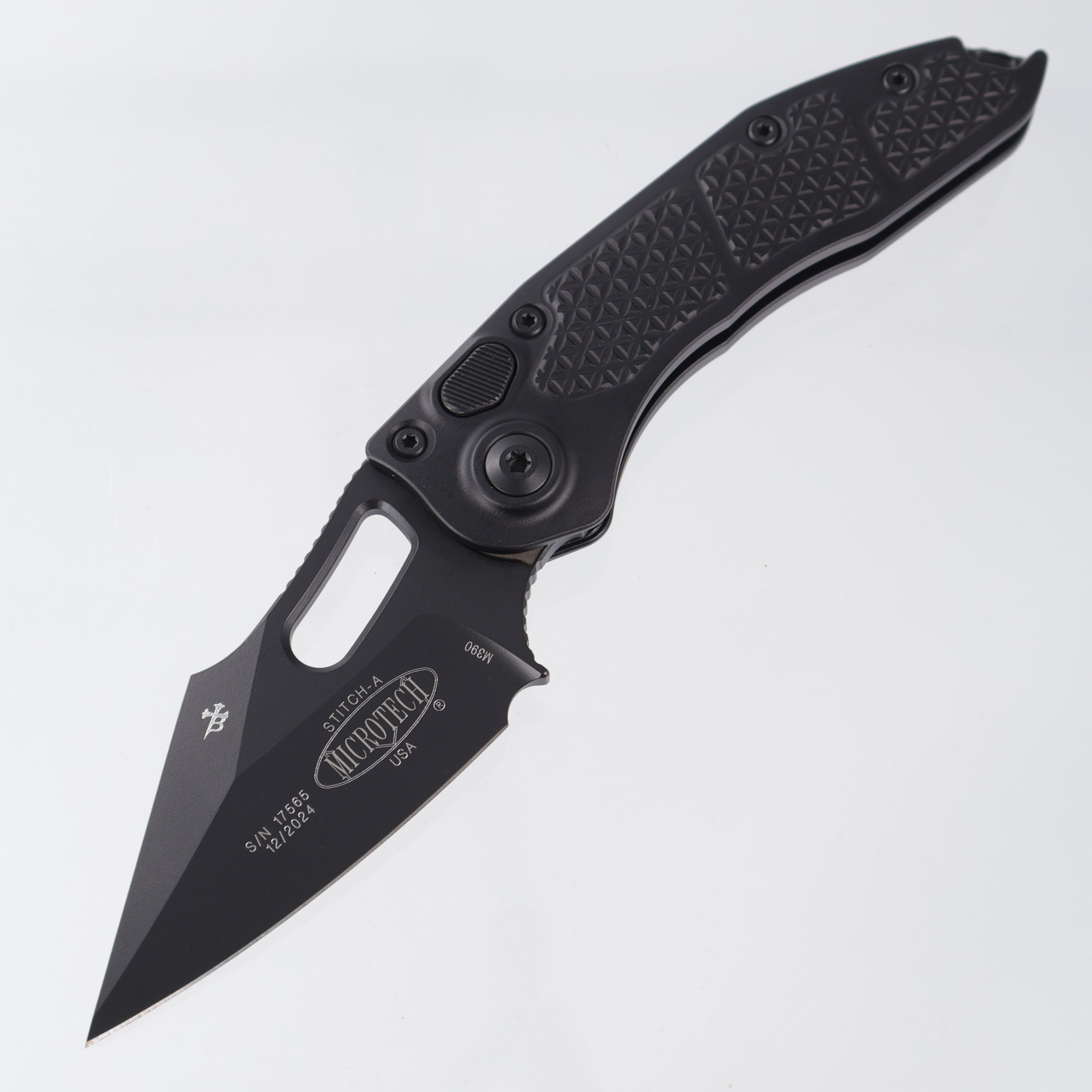 Microtech Stitch Auto - Black Aluminum - Black Tactical M390 - 169-1 T *PRE-OWNED*