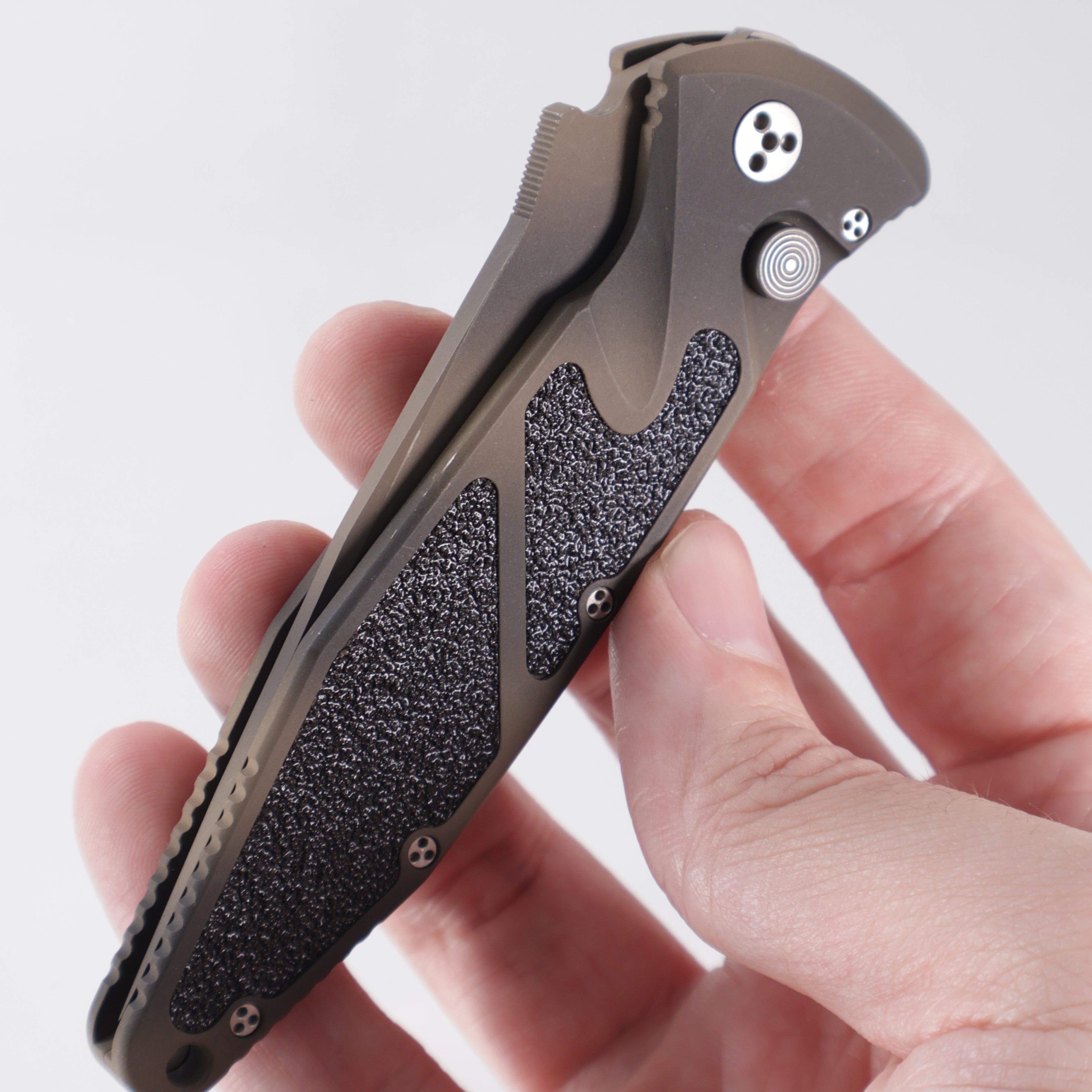 Microtech Mini Socom Auto Clip Point - Tan Camo Aluminum w/ Safety - Cerakote Blade - 12/2003 Build *PRE-OWNED*