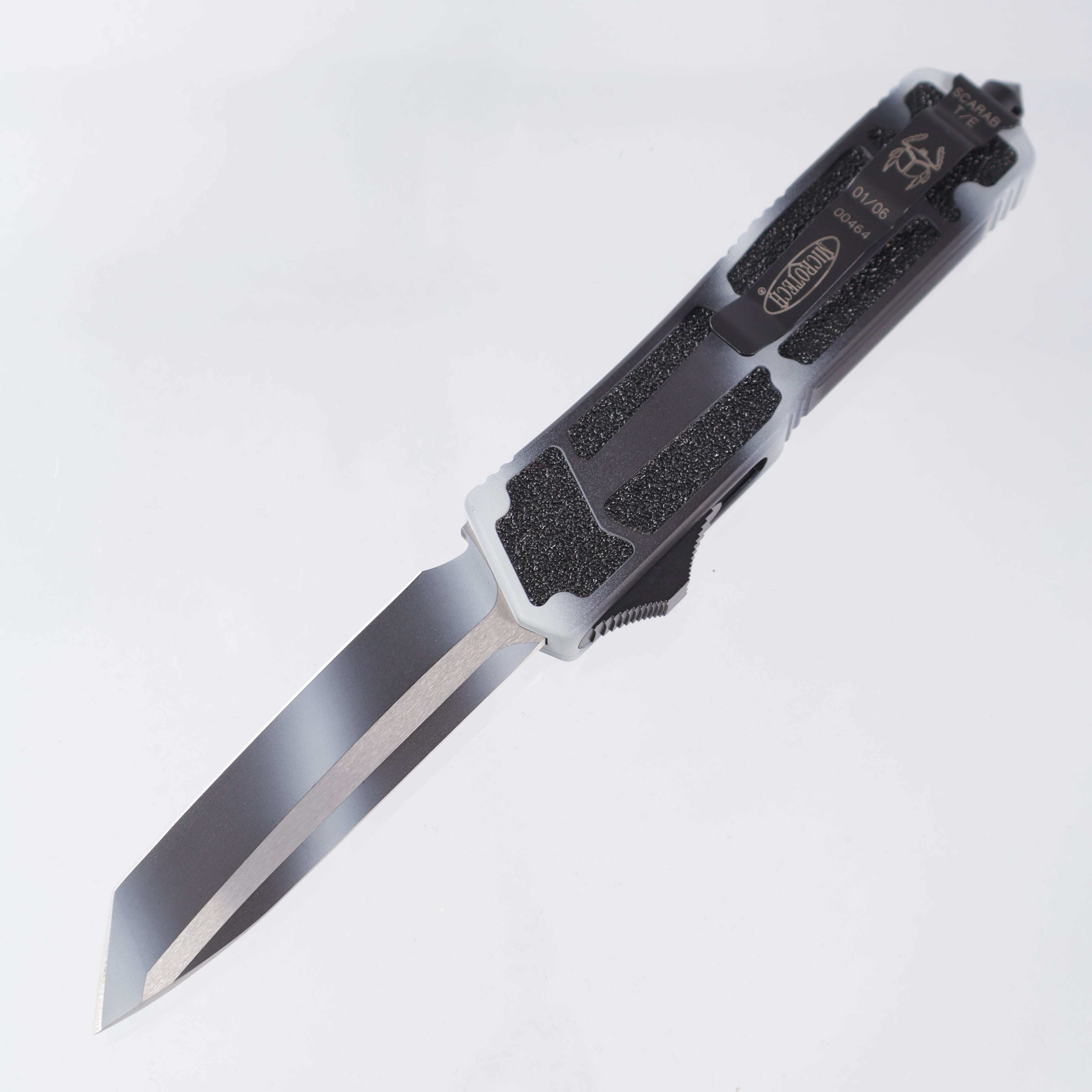 Microtech Scarab Tanto - Snow Camo Aluminum - Cerakote Blade - 01/2006 Build *PRE-OWNED*