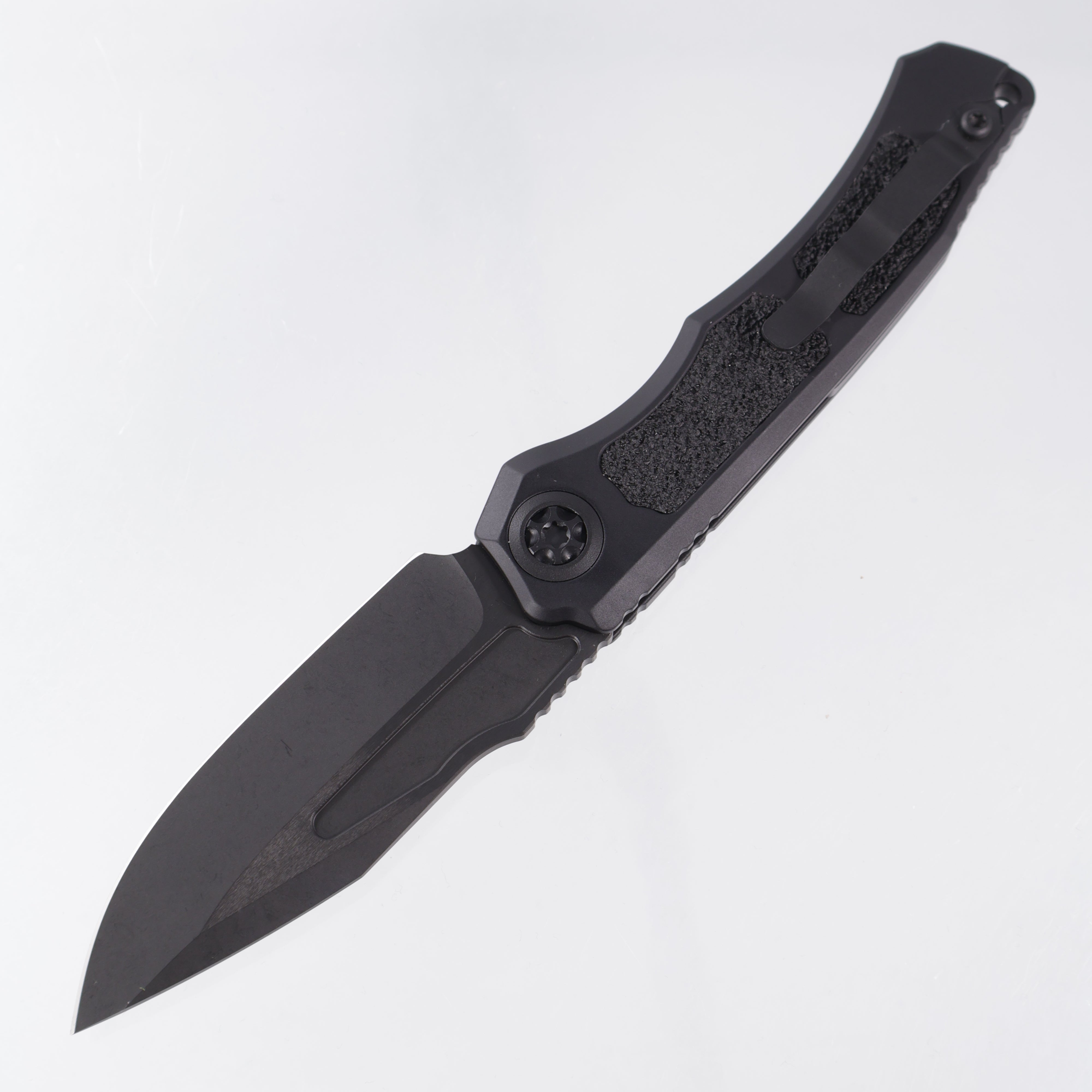 Heretic Wraith V4 Auto Clip Point - Black Aluminum - DLC Magnacut - H000-6A-T *PRE-OWNED*