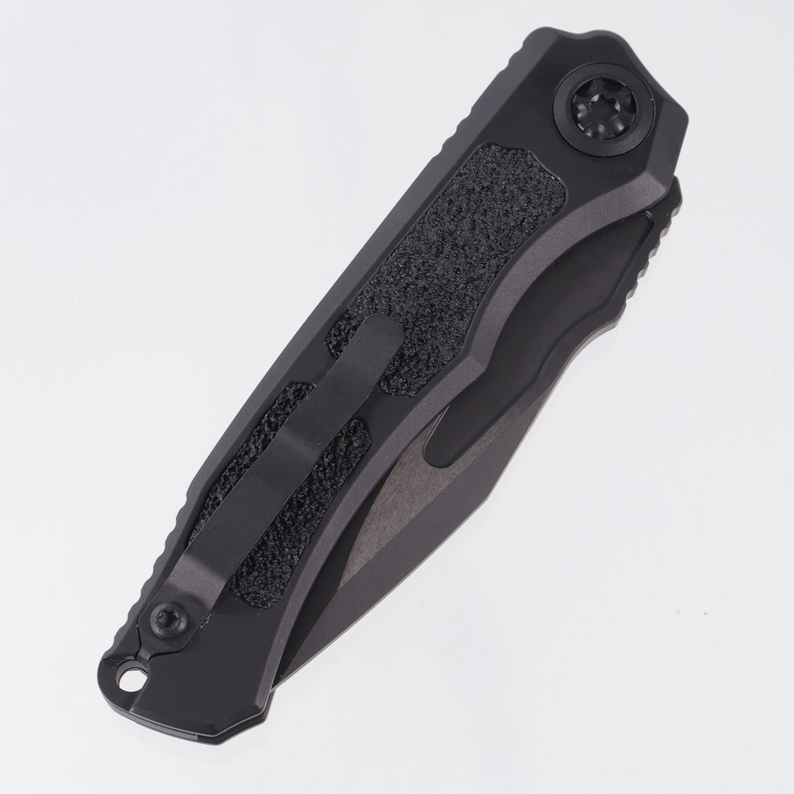 Heretic Wraith V4 Auto Clip Point - Black Aluminum - DLC Magnacut - H000-6A-T *PRE-OWNED*