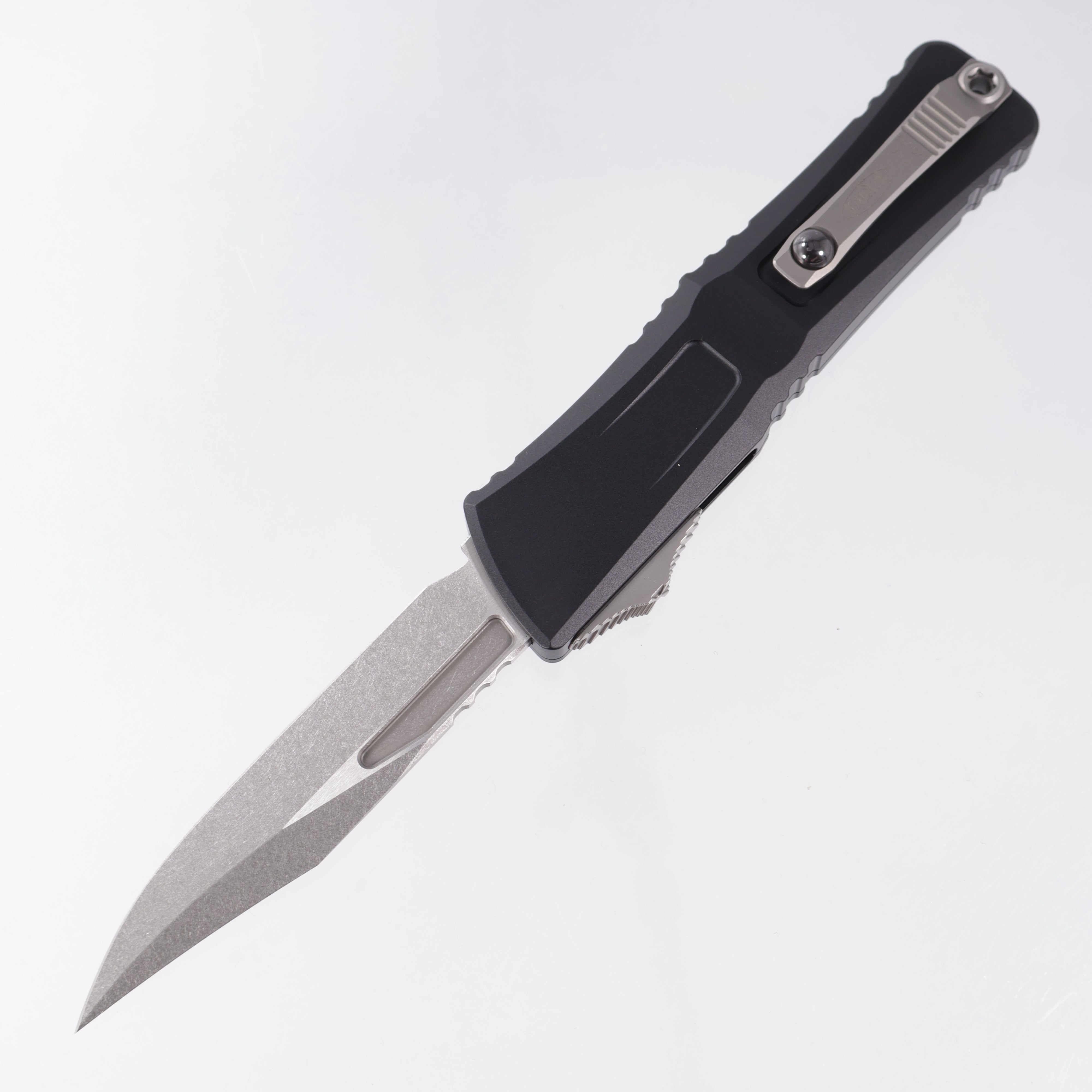 Microtech Combat Troodon Gen III Bowie - Black Aluminum - Stonewash M390MK - 1146-10 *PRE-OWNED*