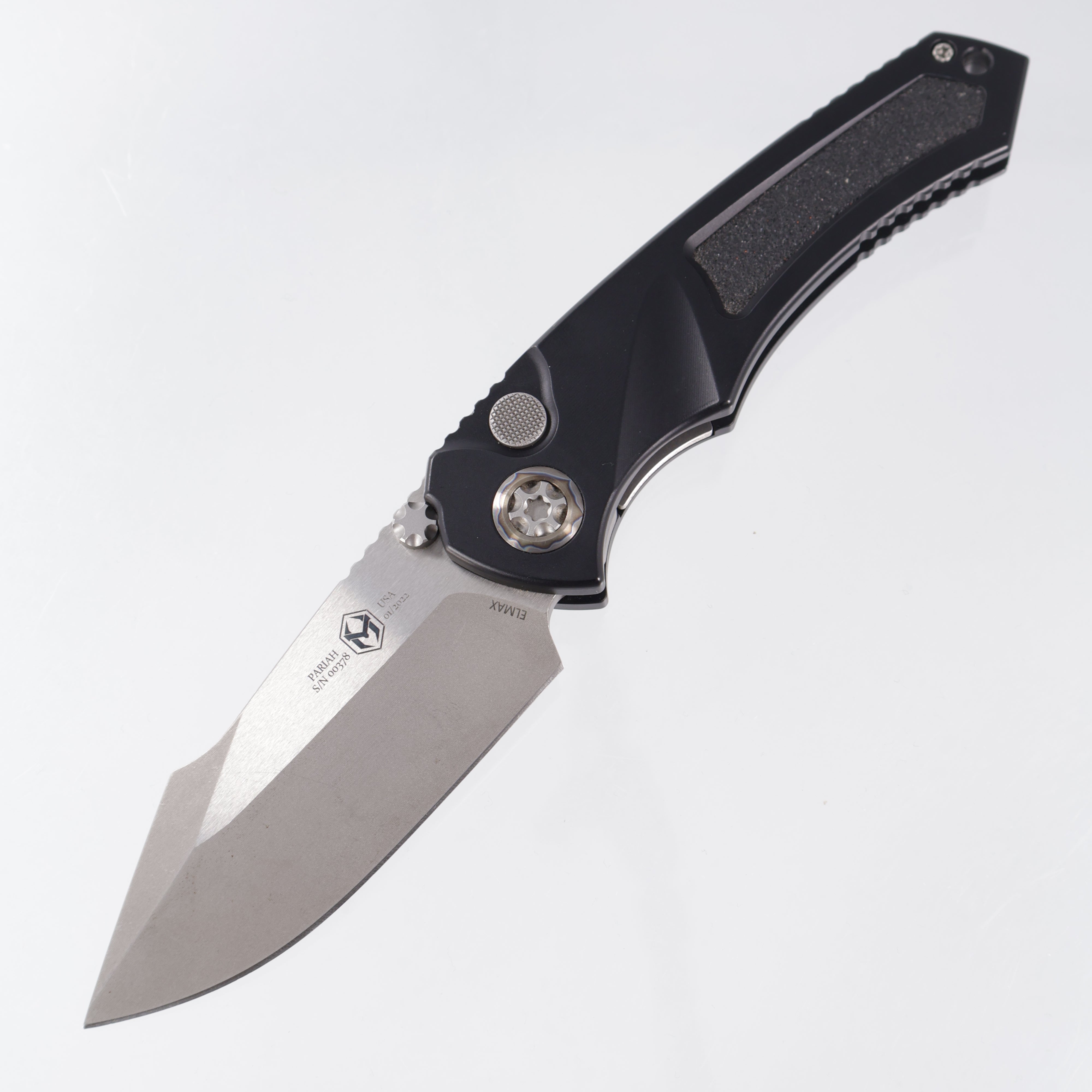 Heretic Pariah Dual Action - Black Aluminum w/ Flamed Ti Pivot Collars - Battleworn Elmax - H048-5A *PRE-OWNED*