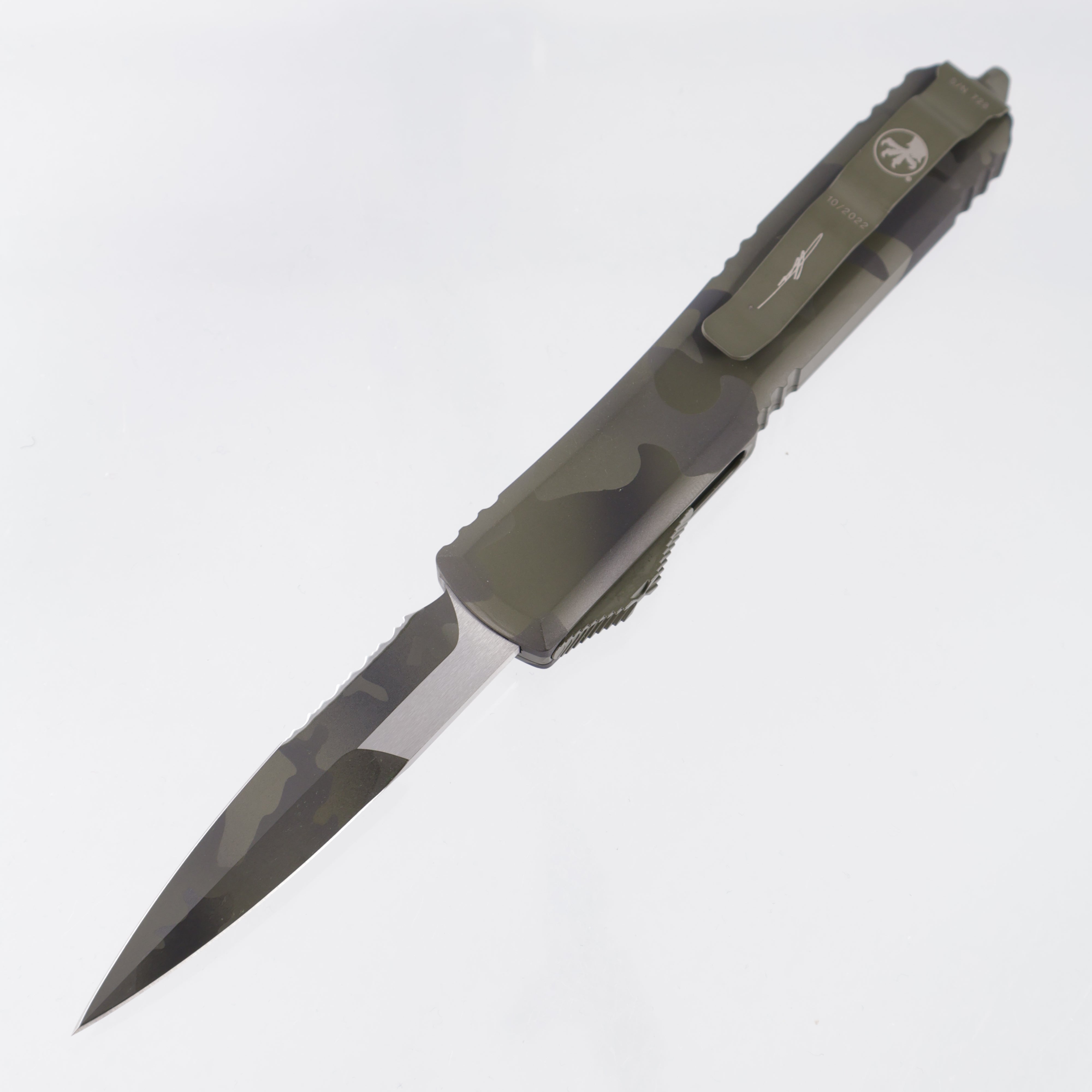 Microtech Ultratech Signature Series Bayonet - Olive Camo Cerakote - Cerakote Partial Serrate - 120-2 OCS *PRE-OWNED*