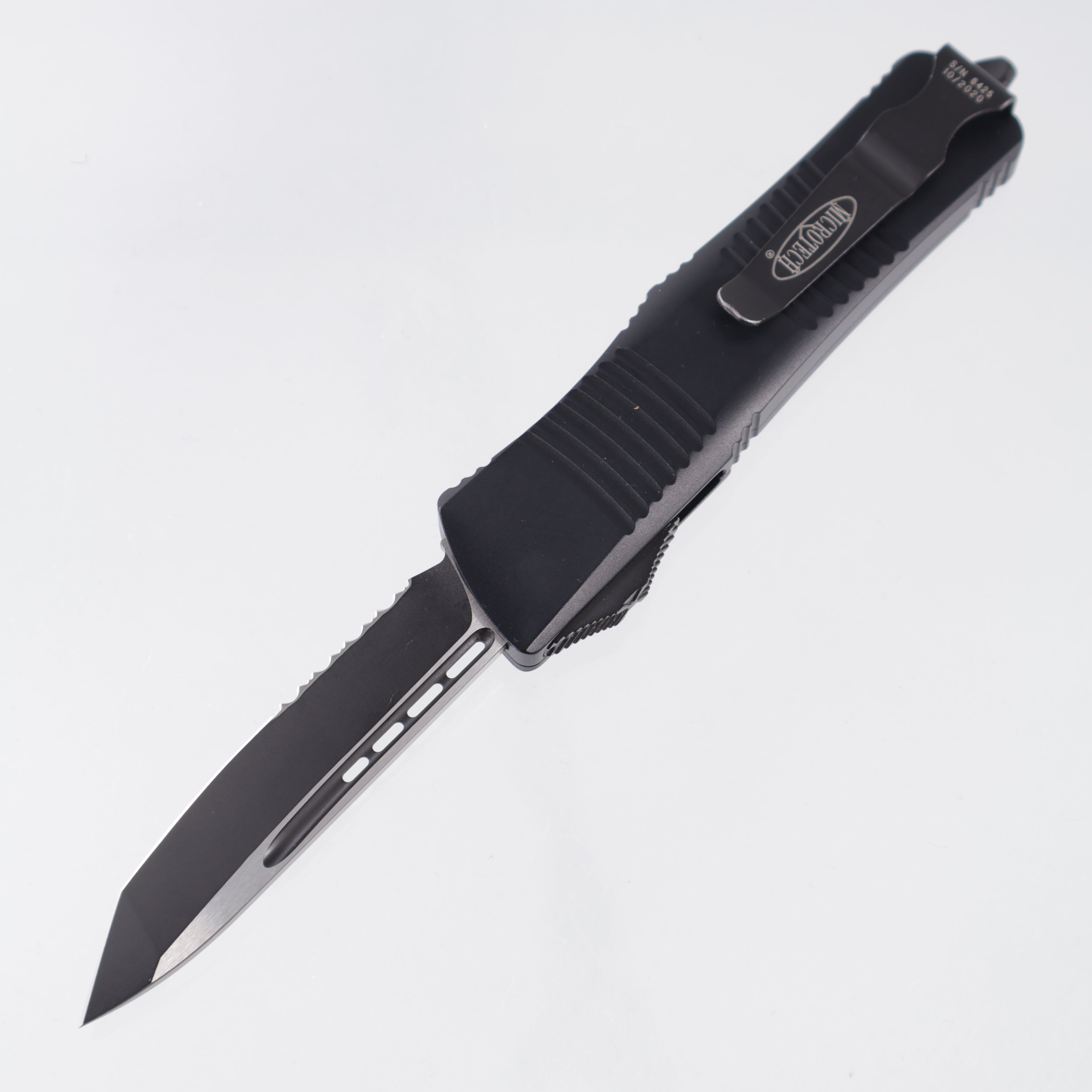 Microtech Troodon Tanto - Black Aluminum - Black Standard Partial Serrate 204P - 140-2T *PRE-OWNED*