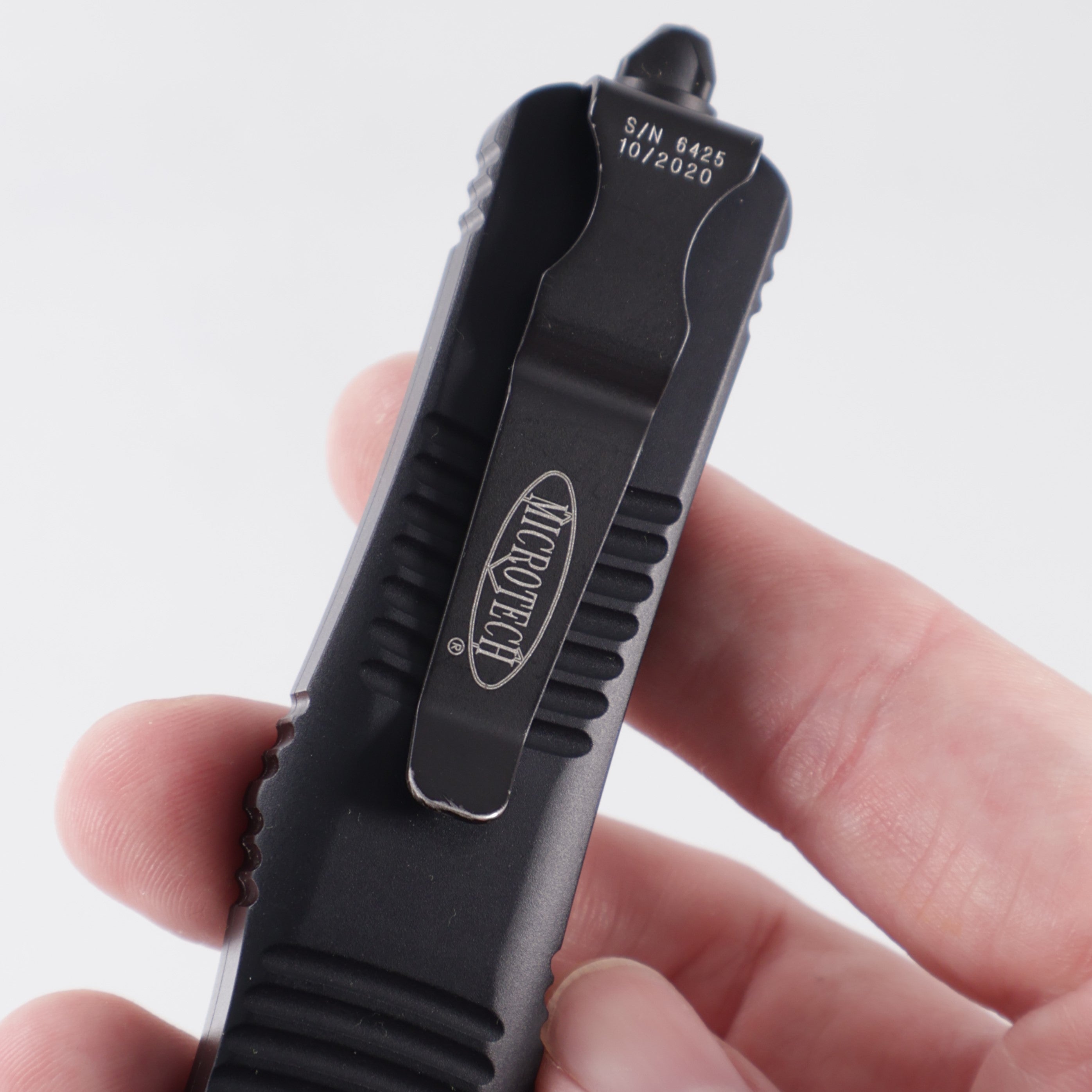 Microtech Troodon Tanto - Black Aluminum - Black Standard Partial Serrate 204P - 140-2T *PRE-OWNED*