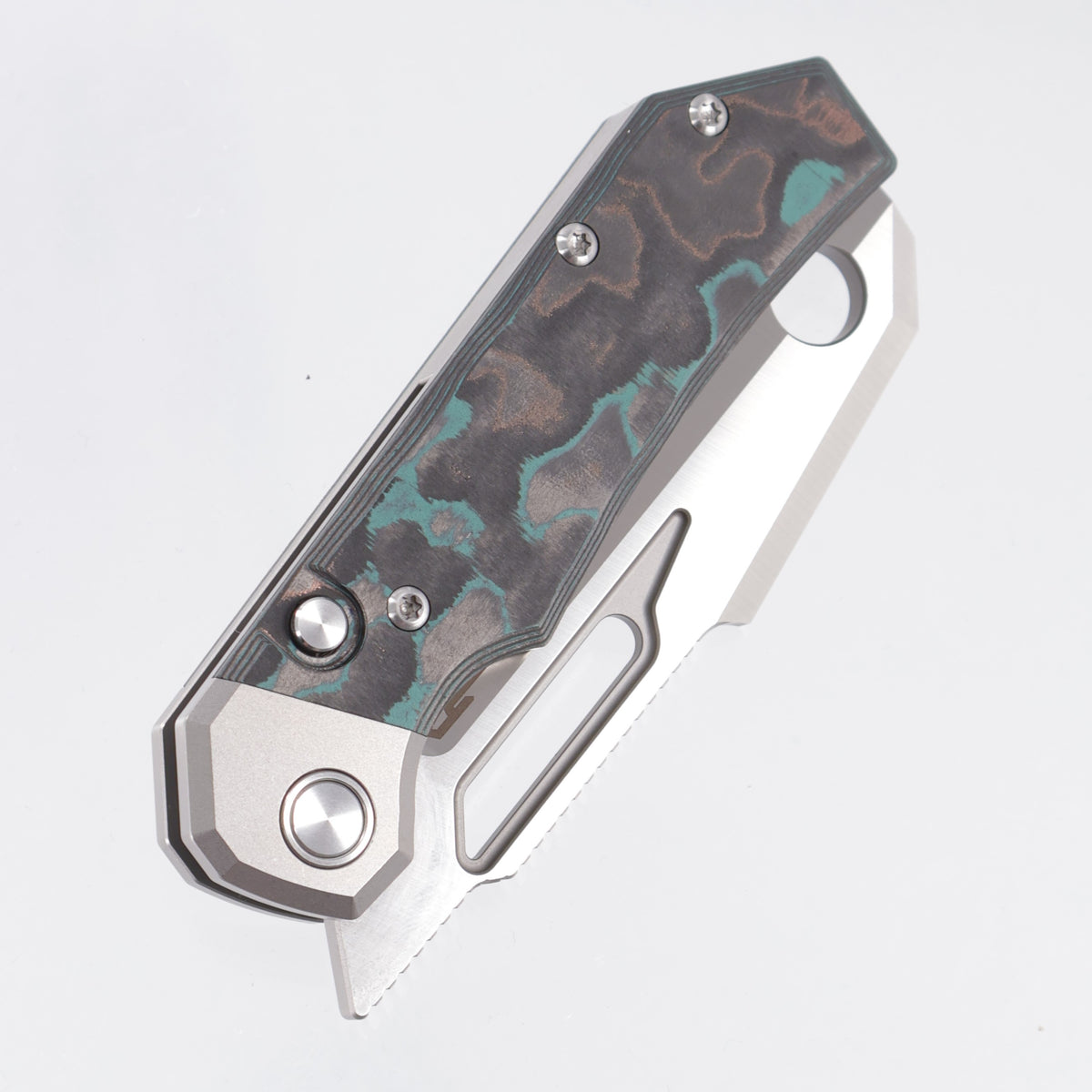 Bestech Nyrrdreki - Stonewash Titanium w/ Shipwreck Camo Carbon - Satin M390 - BT2607C
