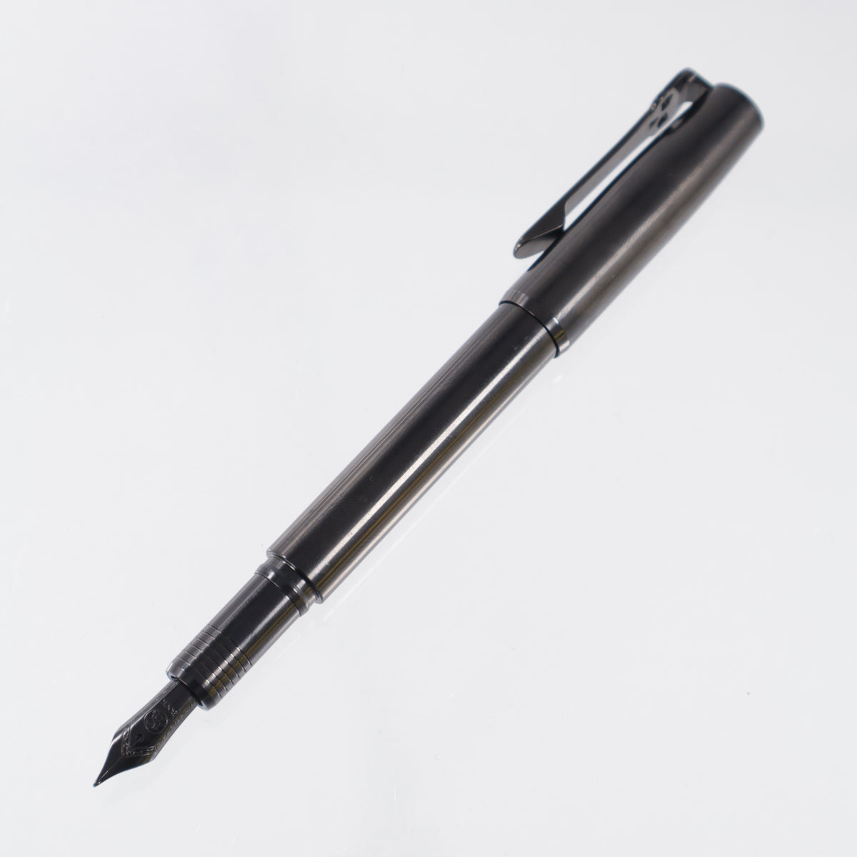Big Idea Design x Chaves Fountain EDC - DLC Titanium