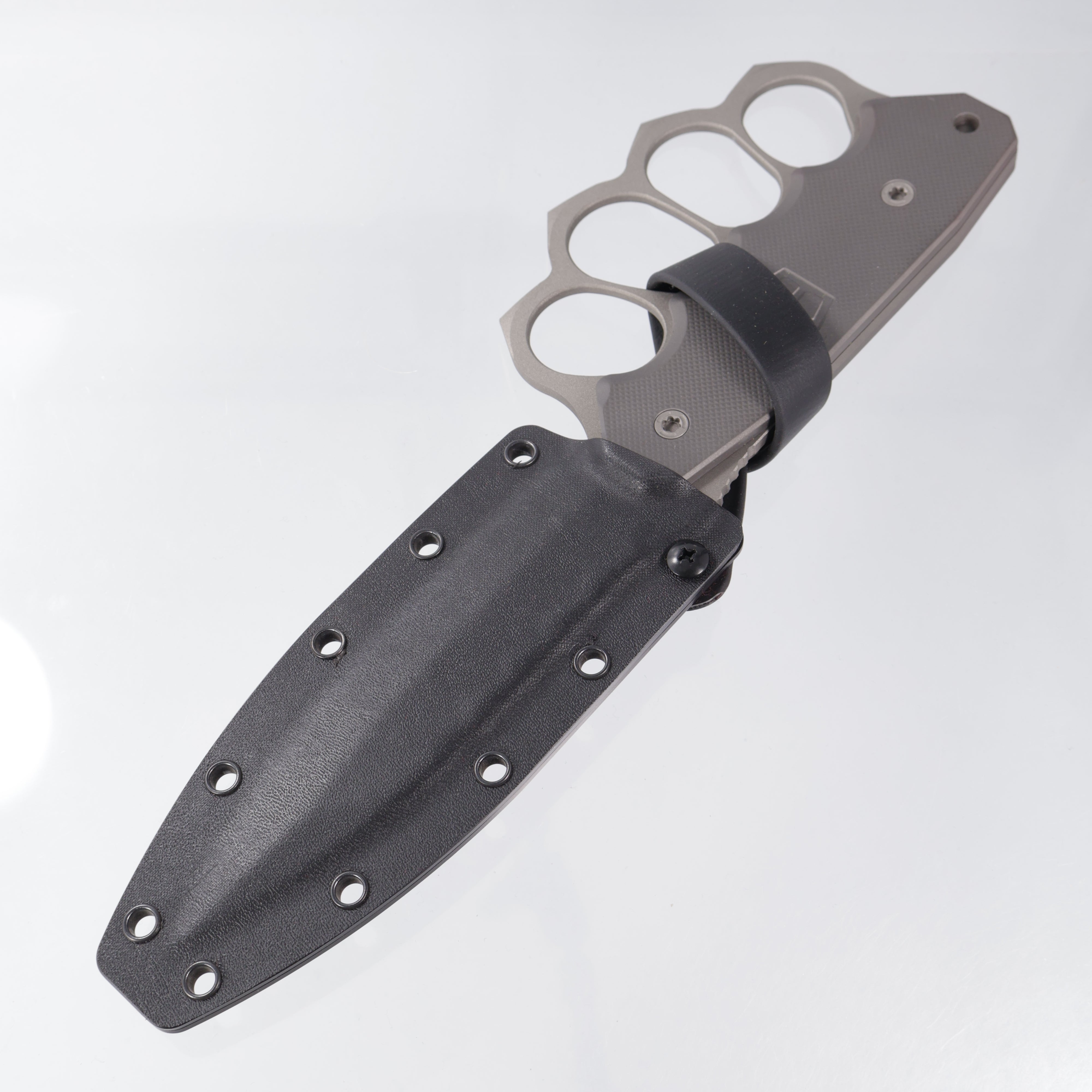 Blackside Customs Trench Boss - Titanium - Ghost Beskar PSB27