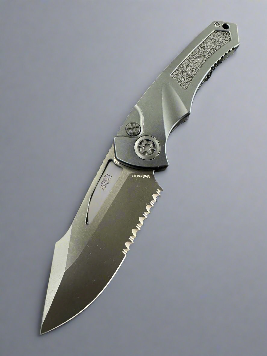 Heretic Knives Pariah M/A Button Lock DLC Tactical Standard Aluminum Handles w/ Serrated MagnaCut H046-6B-T