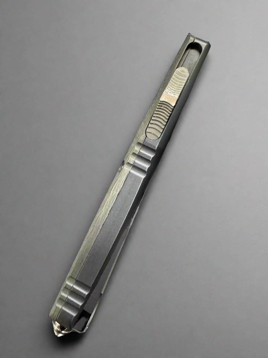 Pre Owned Marfione Combat Troodon Hellhound Herringbone Damascus CF Top DLC HW SN003