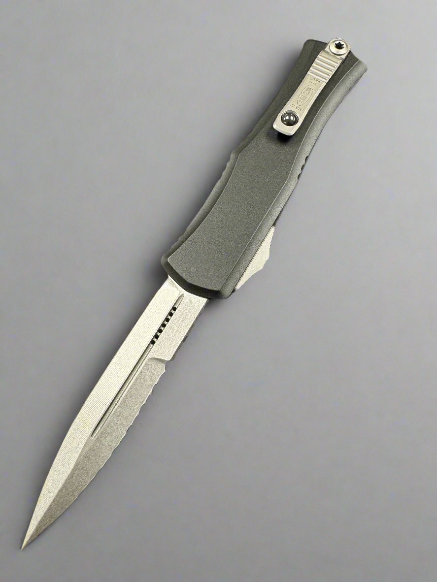 Microtech Knives Mini Hera Full Serrated Stonewash Bayonet M390MK w/ Black Handle 1701M-12
