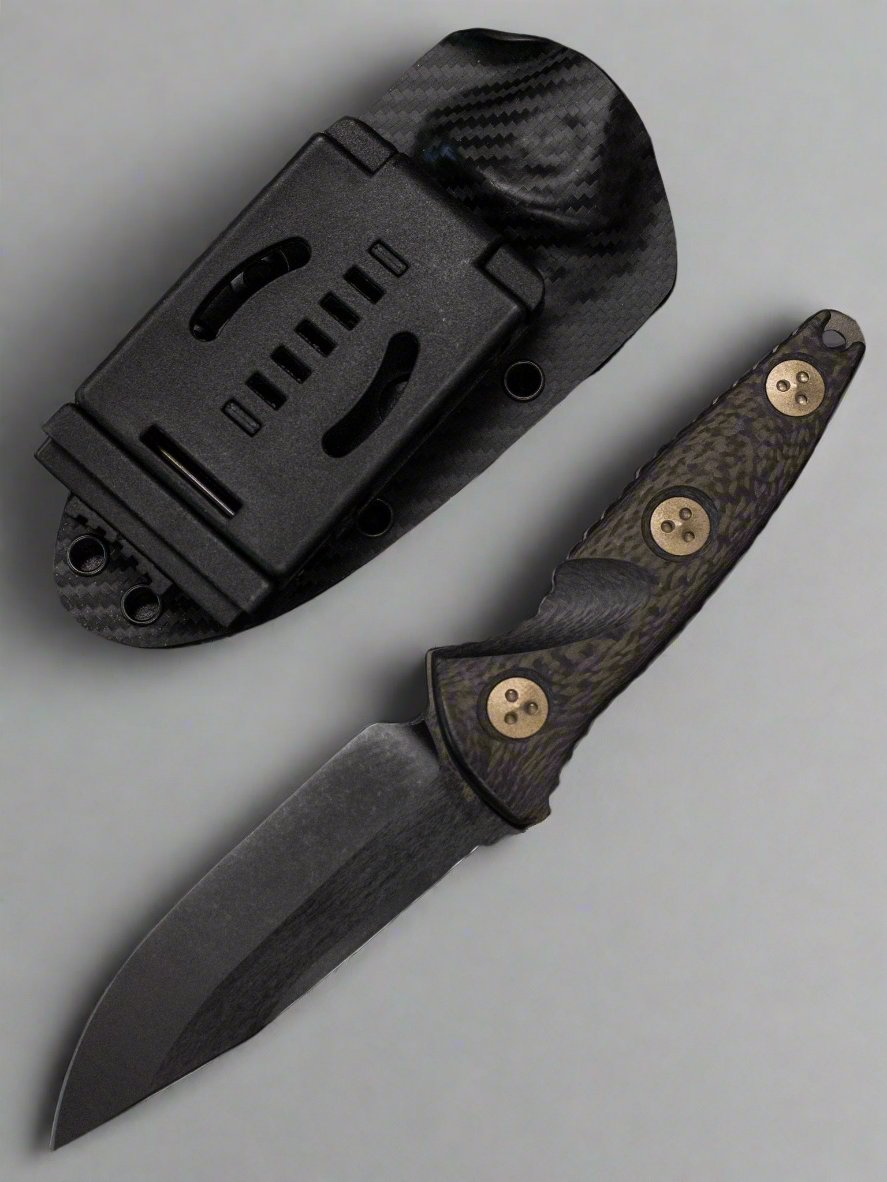 Microtech 113M-1DLCCFS Socom Alpha Mini S/E - Carbon Fiber - Black DLC Blade - Signature Series