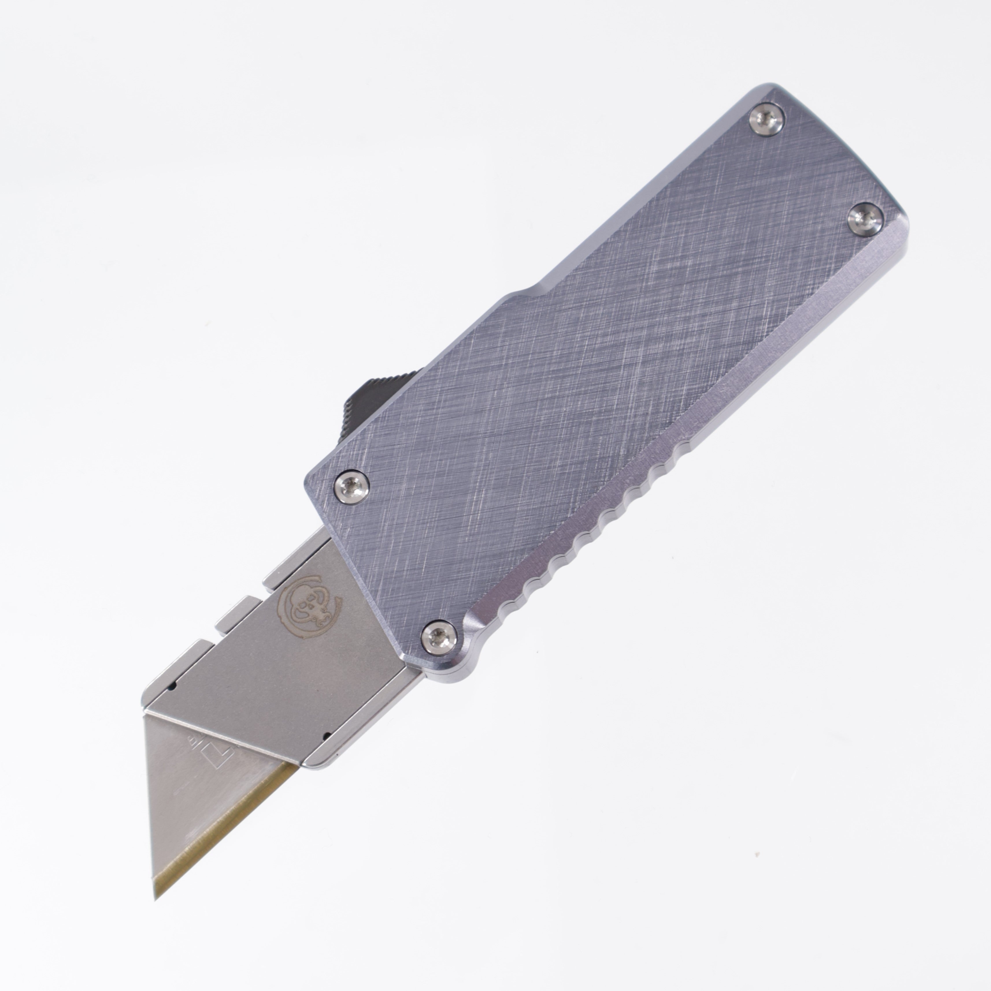Chaves CHUB OTF - Blue Grey Aluminum - Crosshatch Finish