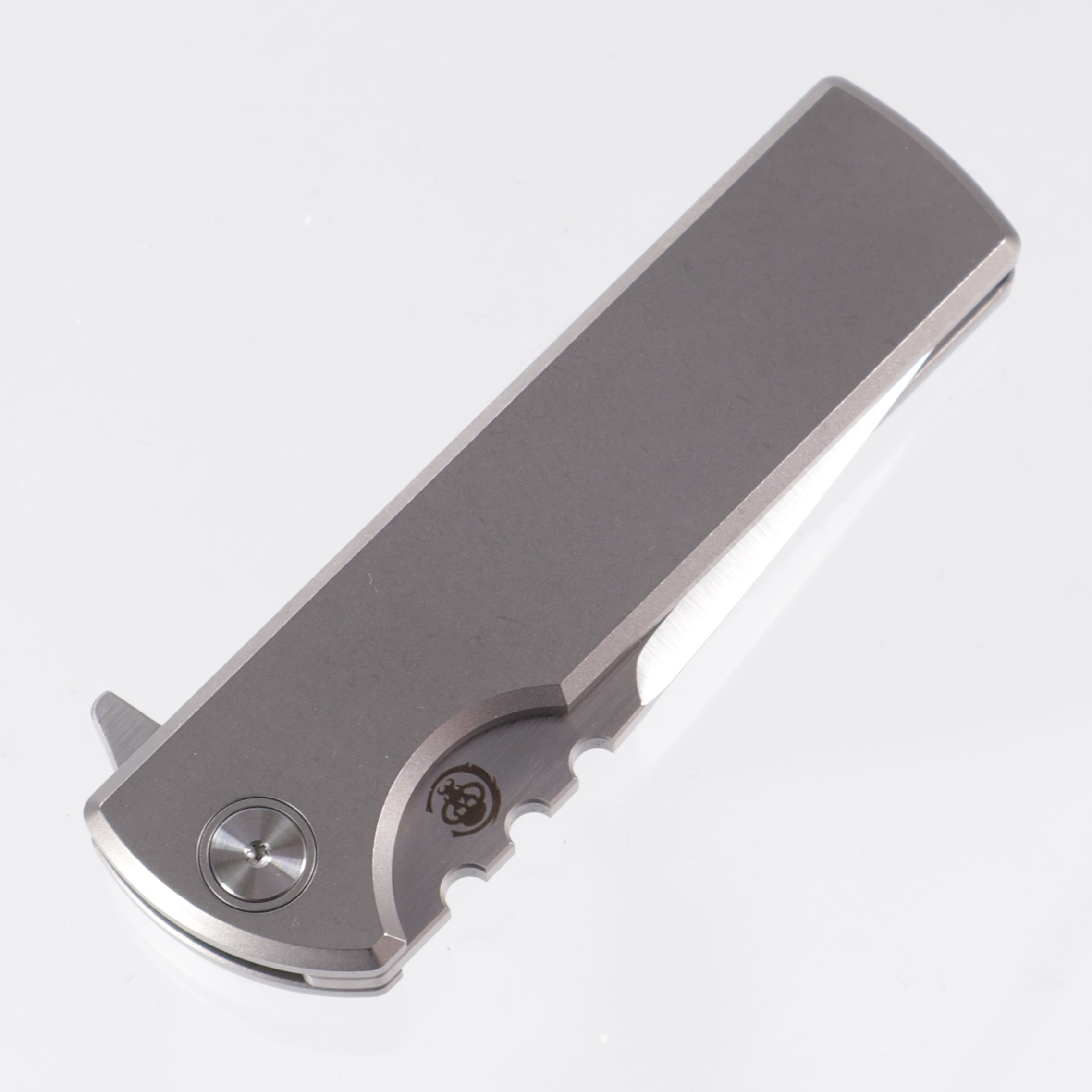 Chaves T.A.K - Drop Point Satin M390 - Titanium Integral - TAK CK-1C1-1A1B-1A0