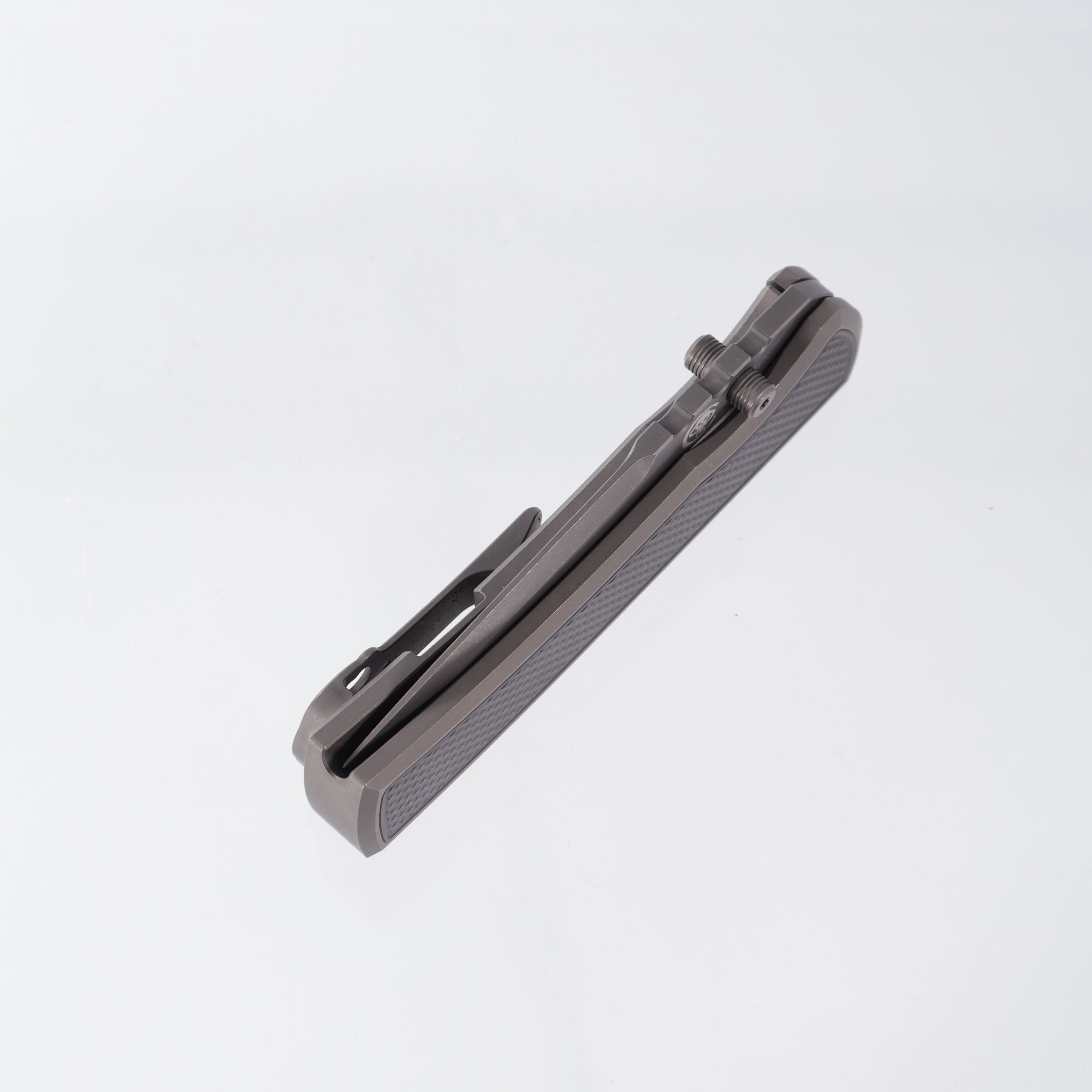 Chaves Redencion 229 Integral - Drop Point 3V Grey PVD - Integral Titanium w/ Magnetic Inlay, Ti Milled Black PVD