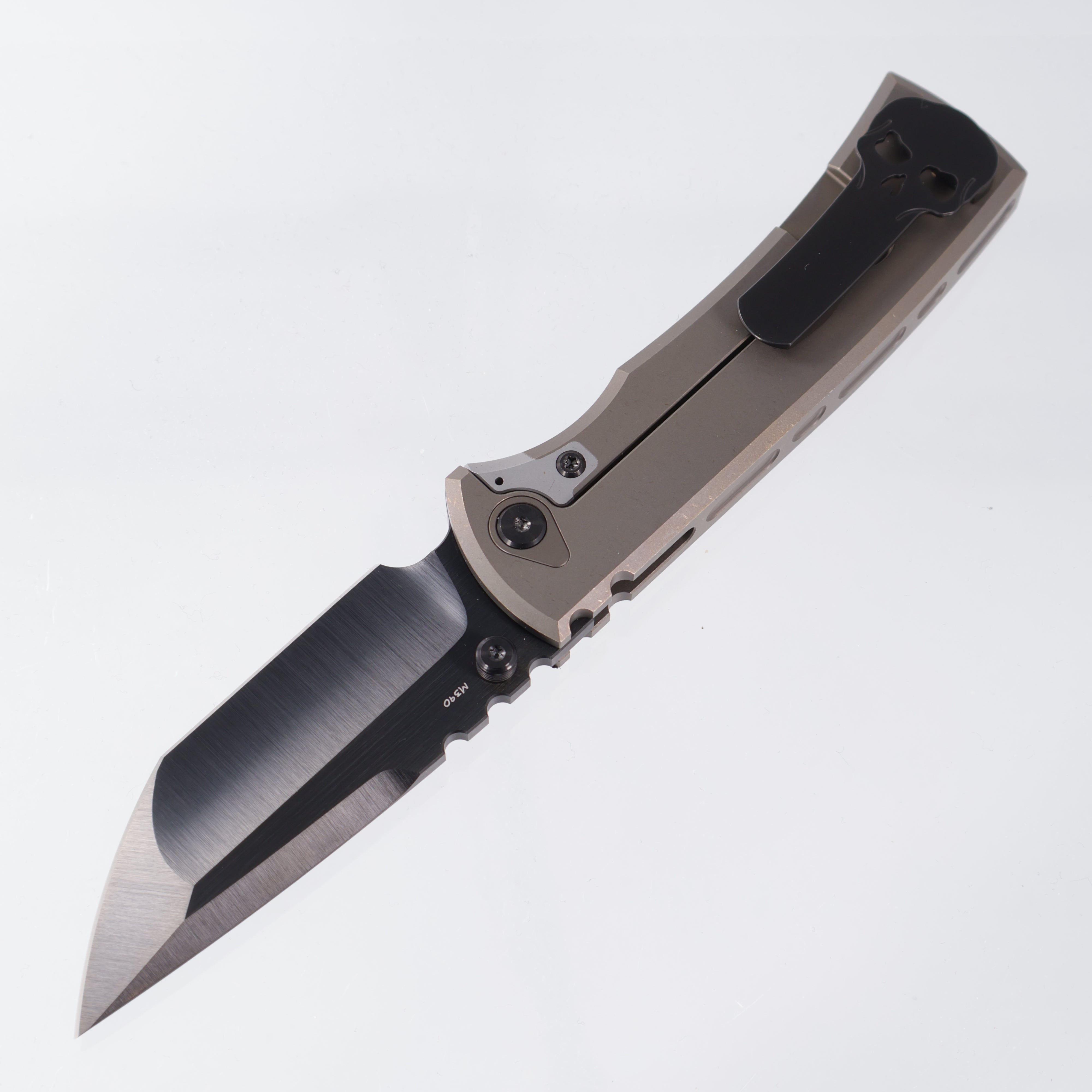 Chaves Redencion 229 Integral - Tanto Chisel Grind M390 Satin PVD - Integral Titanium w/ Magnetic Inlay, Ti Bronze Ano