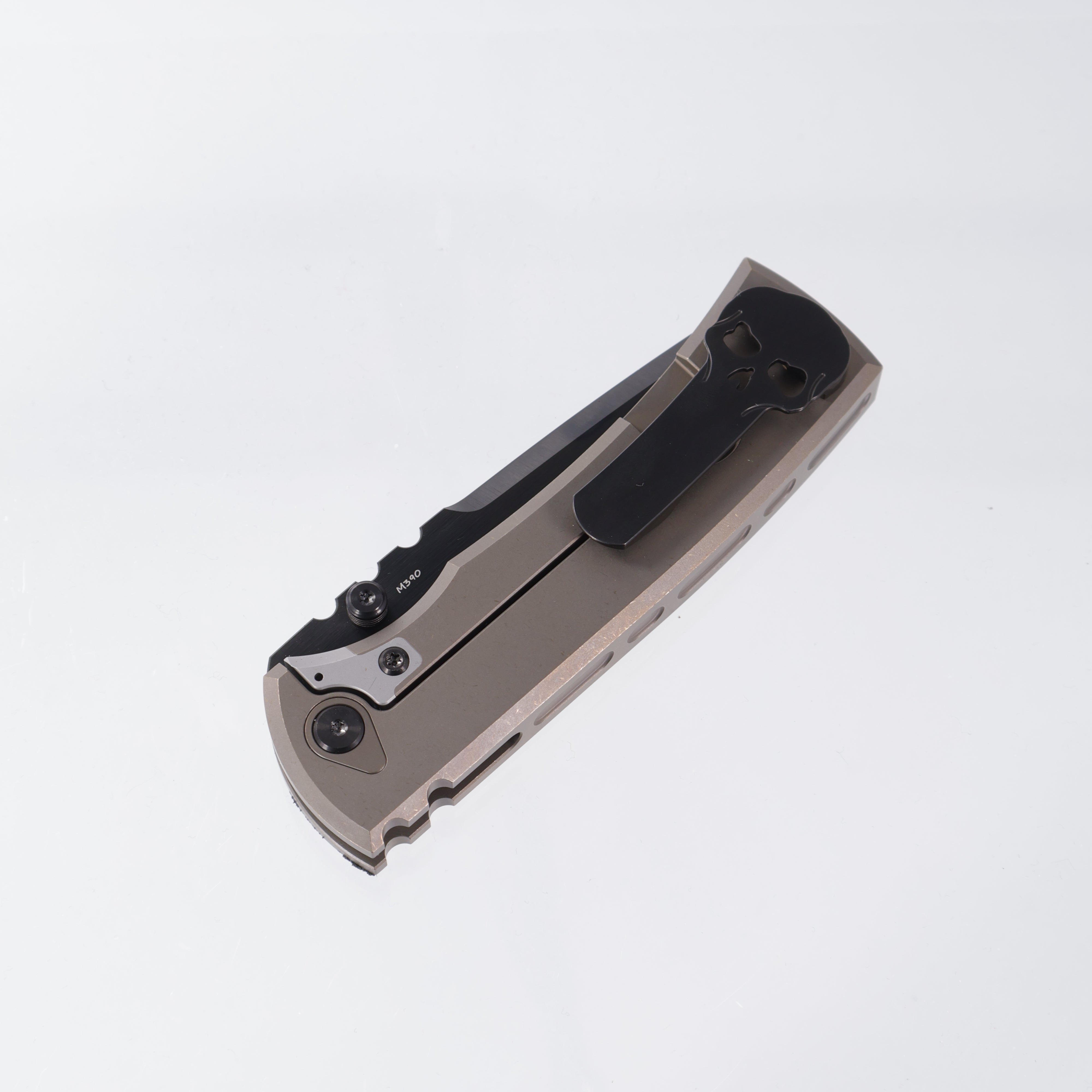 Chaves Redencion 229 Integral - Tanto Chisel Grind M390 Satin PVD - Integral Titanium w/ Magnetic Inlay, Ti Bronze Ano
