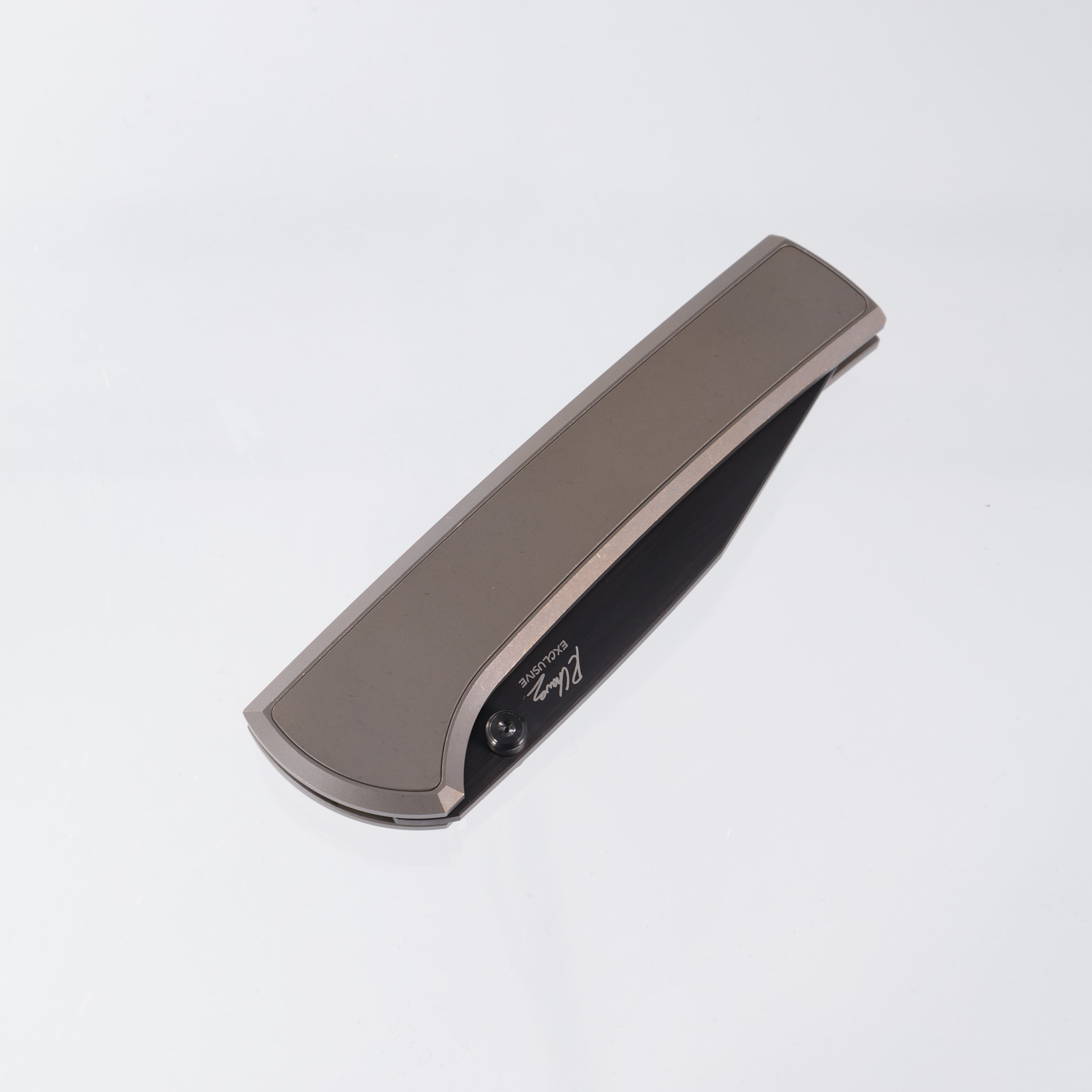 Chaves Scapegoat 229 Integral - Chisel Grind M390 Satin PVD - Integral Titanium w/ Magnetic Inlay, Ti Bronze Ano