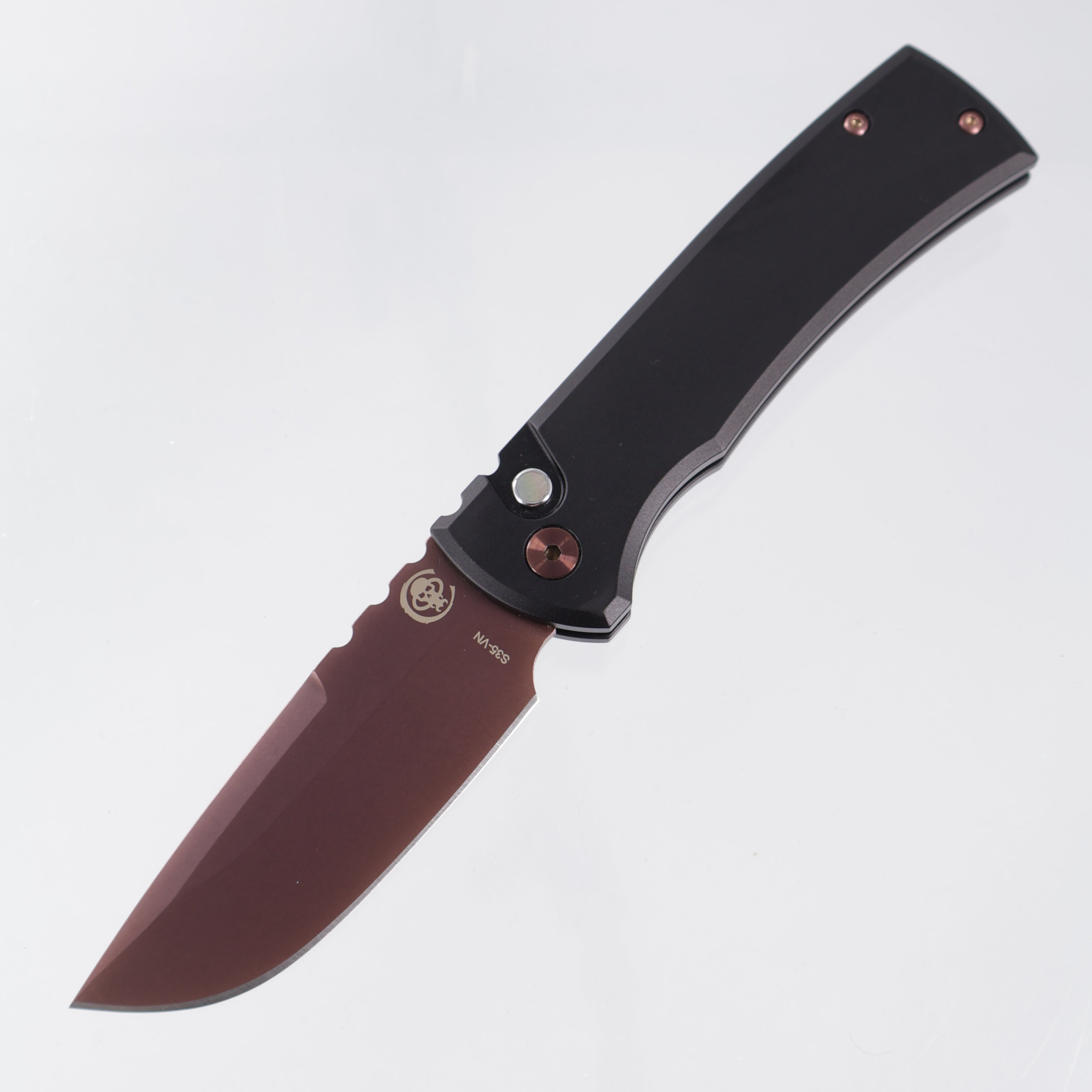 Chaves Redencion Auto Drop Point - Black Aluminum w/ Black Lip Pearl Button & Copper Rose PVD Hardware - Copper Rose PVD S35VN