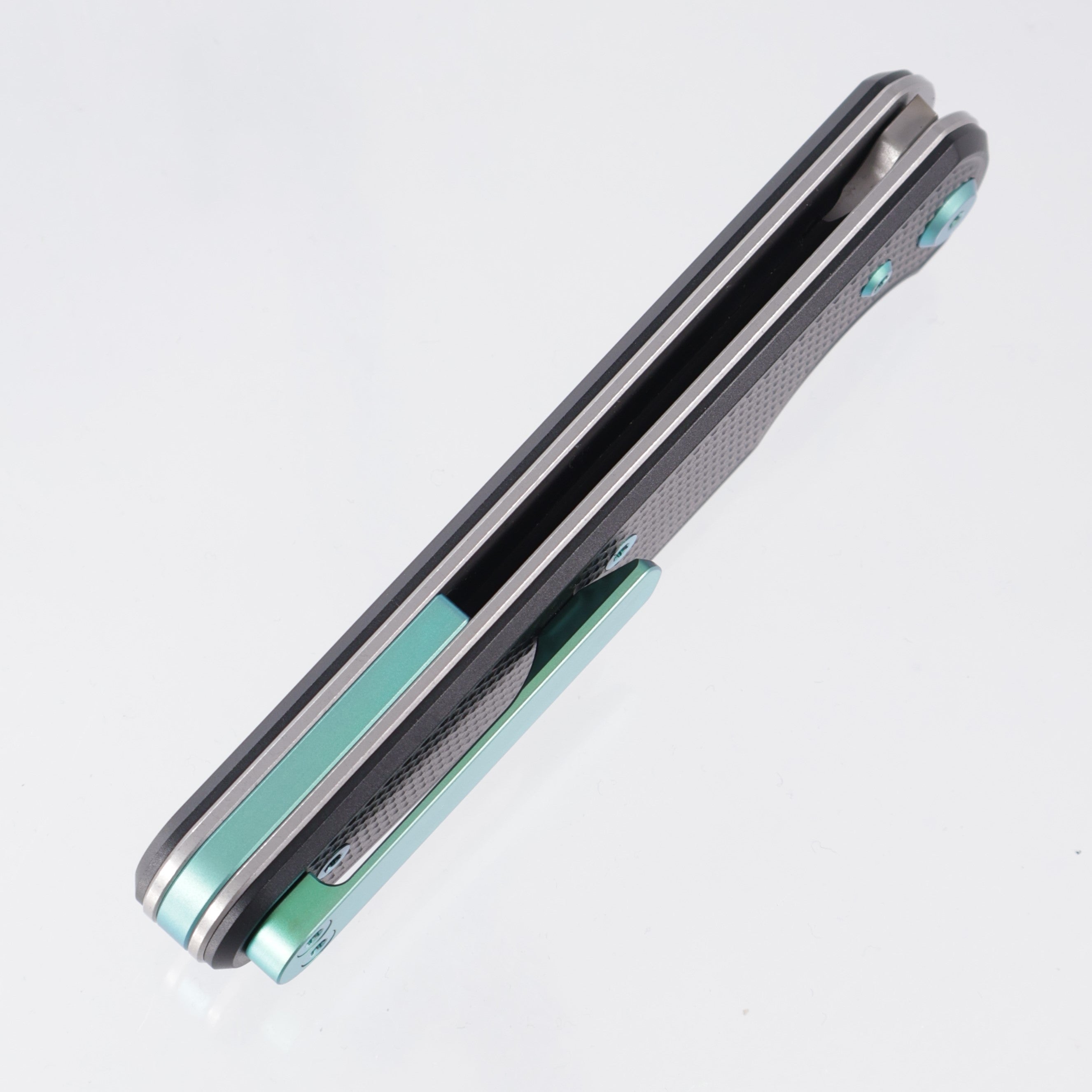 Chaves Knives x Brad Blount The Phase 229 Blue Label - Black Aluminum w/ Green Ano Ti Hardware - Stonewash 154CM