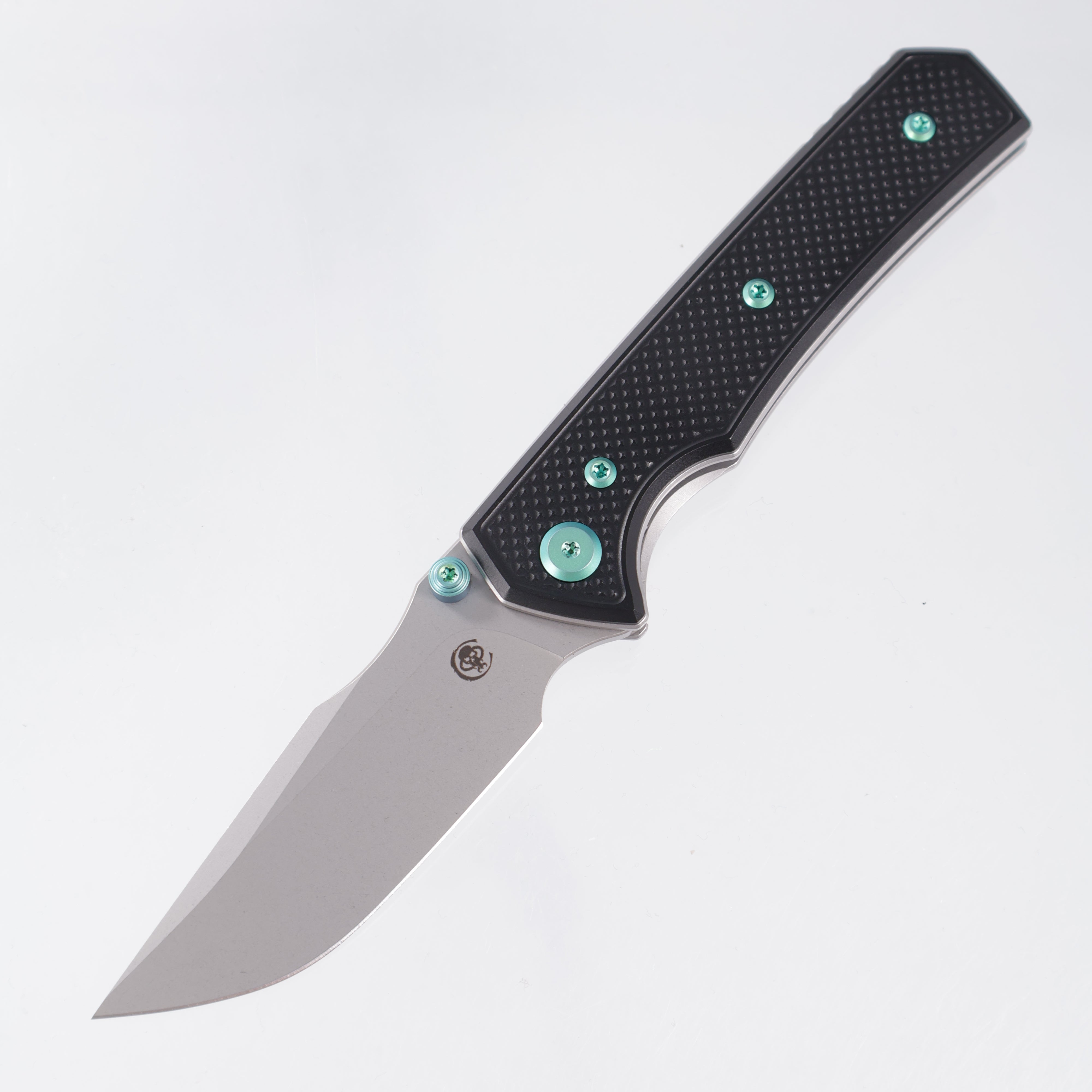 Chaves Knives x Sam Tran The Arison Street Blue Label - Black Aluminum w/ Green Ano Ti Hardware - Stonewash 154CM