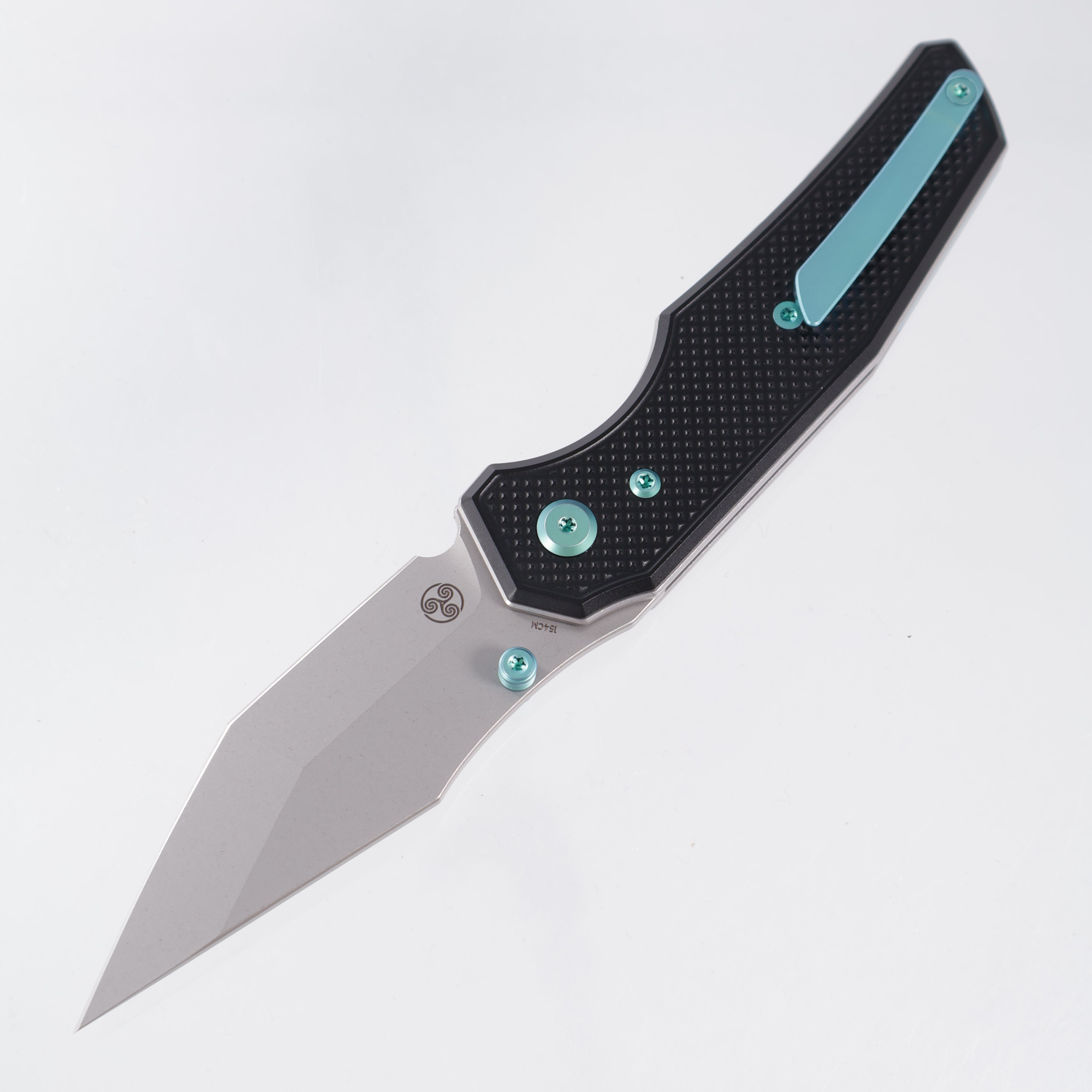 Chaves Knives x Jake McCoy The Omega Street Blue Label - Black Aluminum w/ Green Ano Ti Hardware - Stonewash 154CM