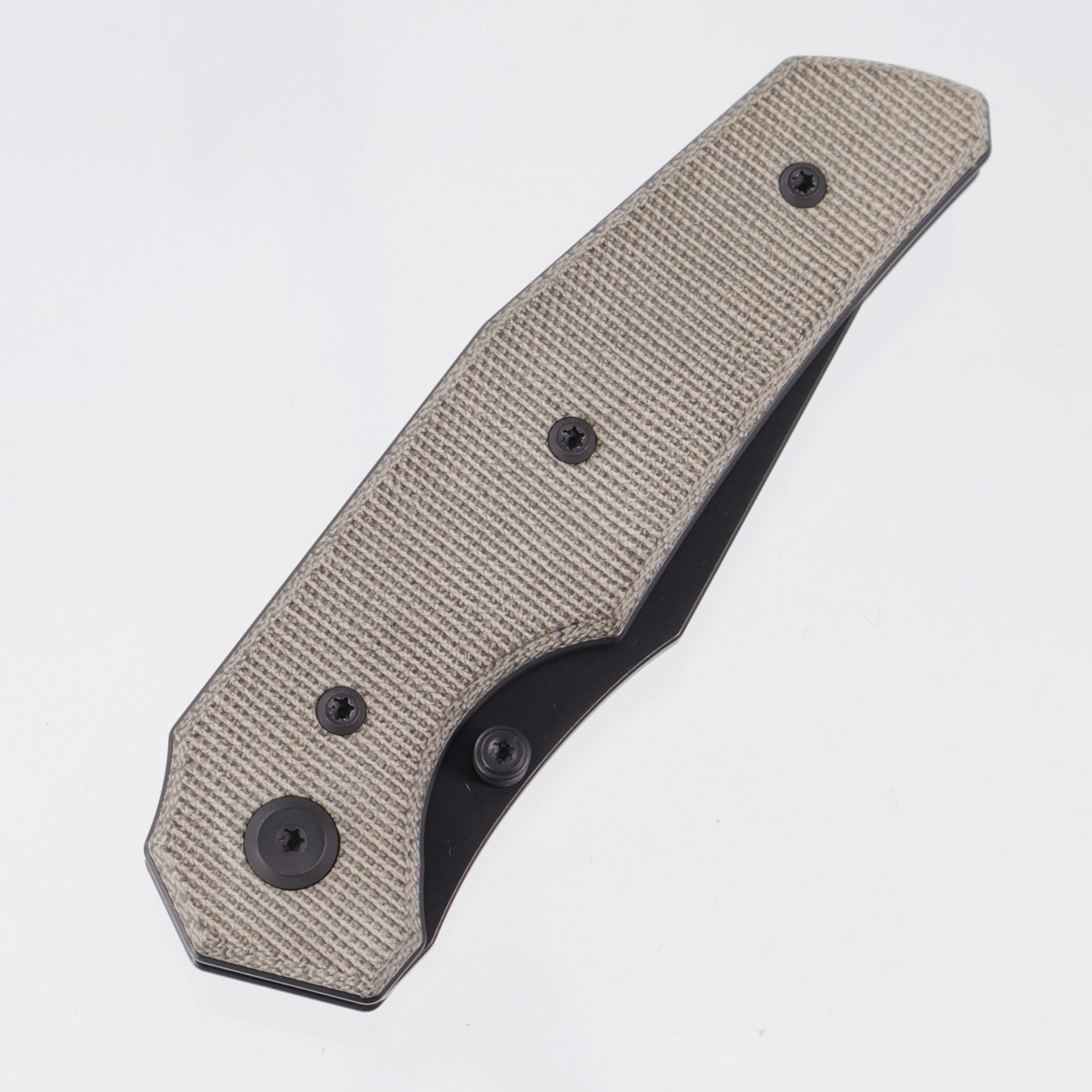 Chaves Knives x Jake McCoy The Omega Street Blue Label - Green Micarta - Black PVD Elmax