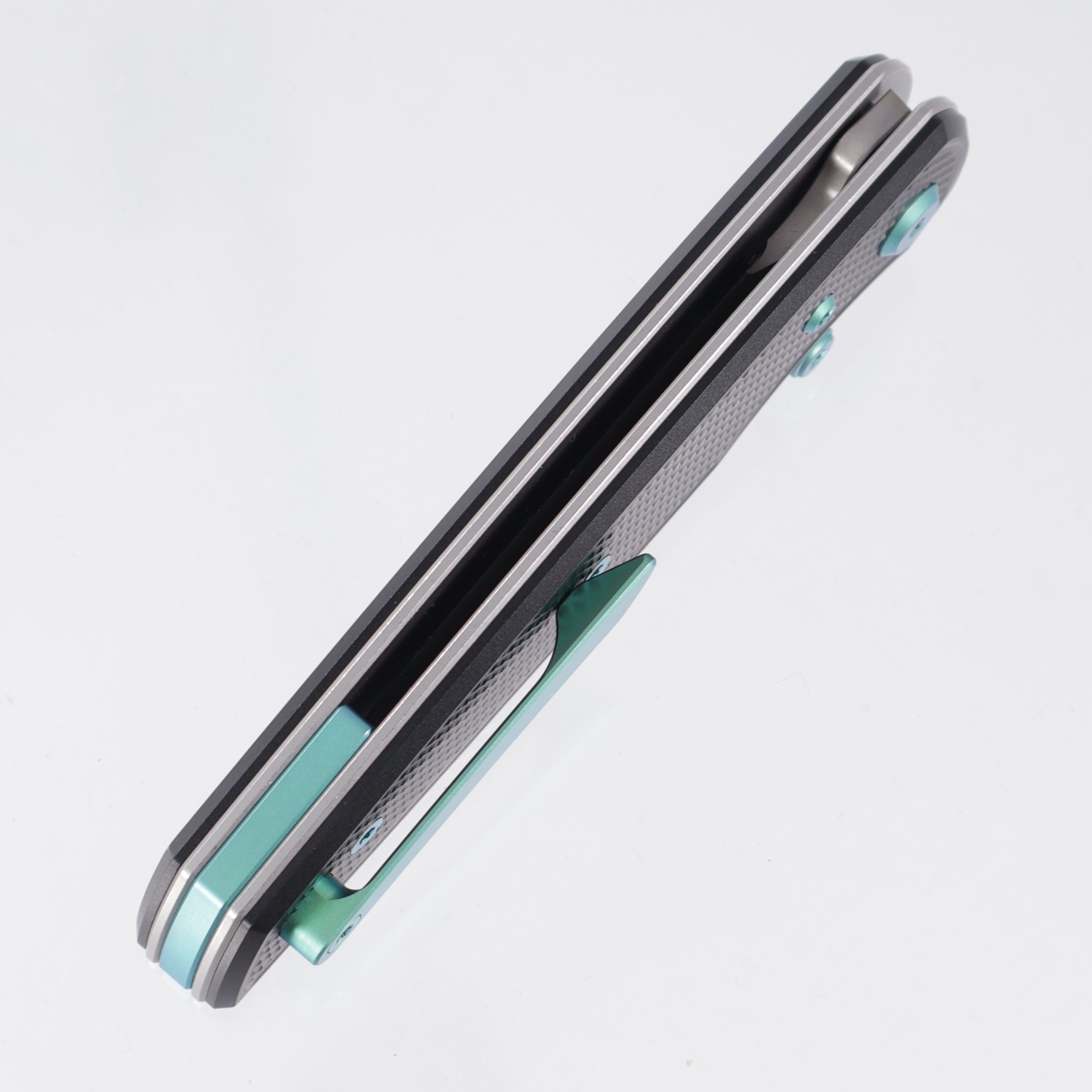 Chaves Knives x Jake McCoy The Disciple Street Blue Label - Black Aluminum w/ Green Ano Ti Hardware - Stonewash 154CM