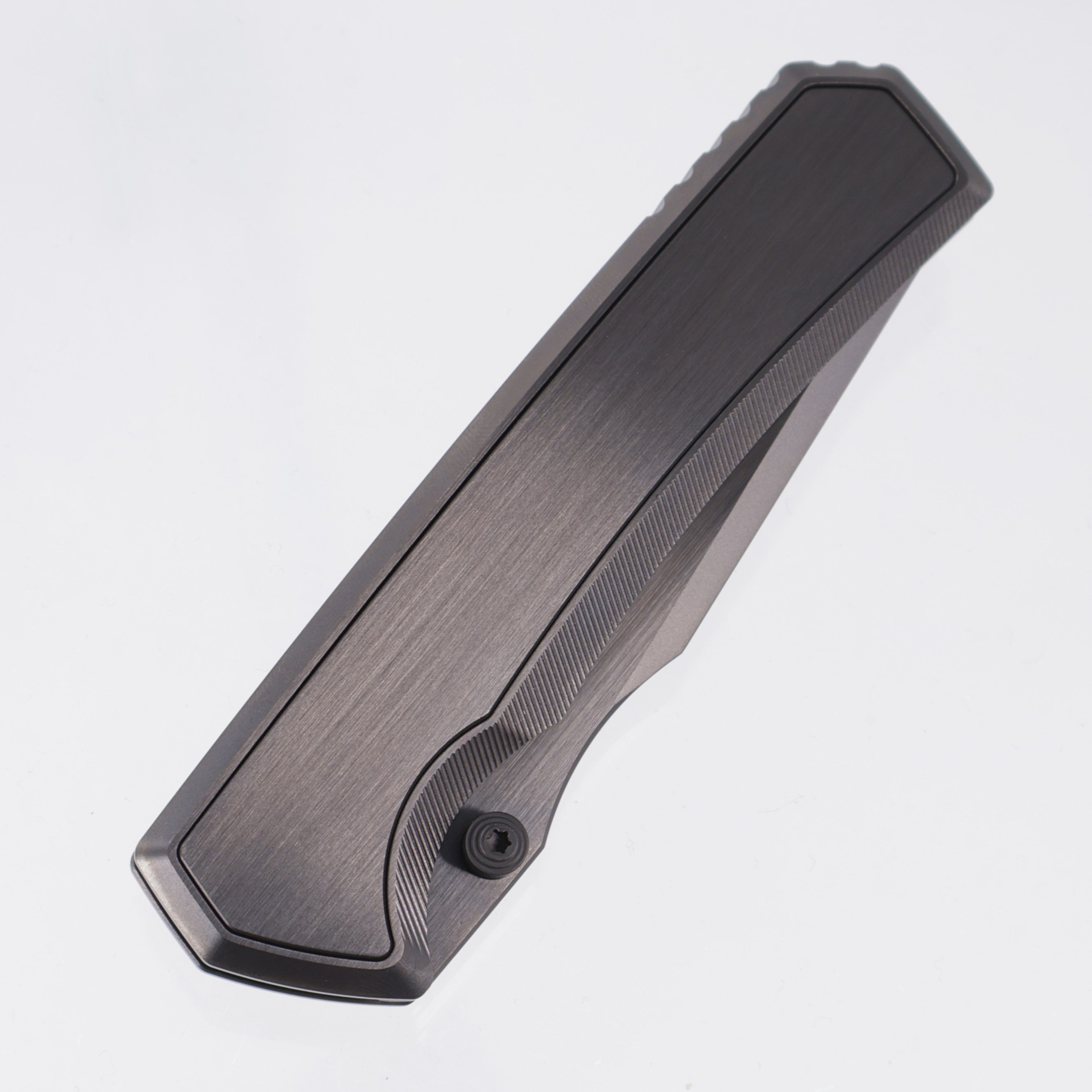 Chaves Knives x Sam Tran The Arison Street Integral - Black Satin PVD Titanium w/ Black PVD Stainless Hardware - Black Satin PVD M390
