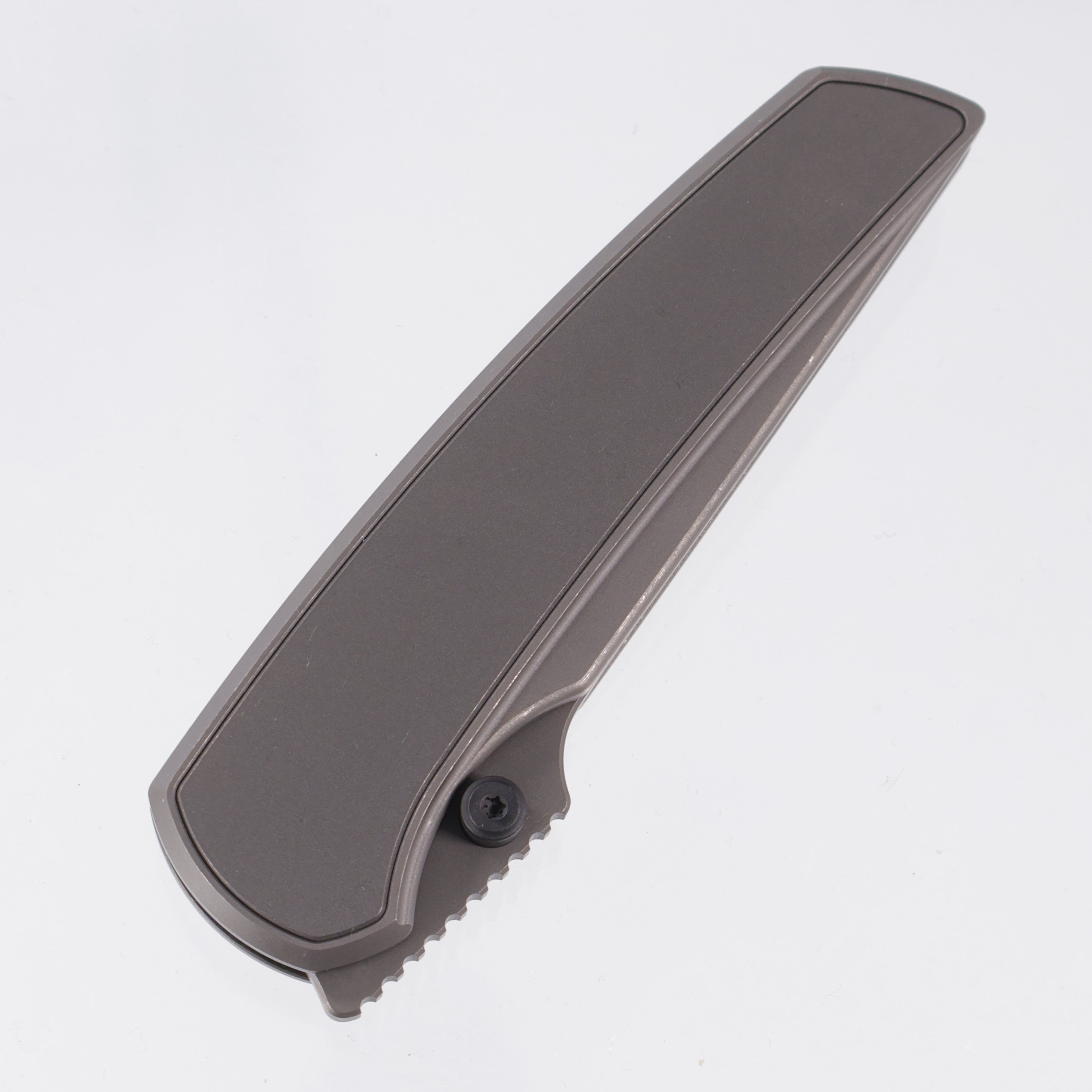 Chaves Knives x Jake McCoy The Disciple Street Integral - Grey PVD Stonewash Titanium w/ Black PVD Stainless Hardware - Grey PVD Stonewash M390