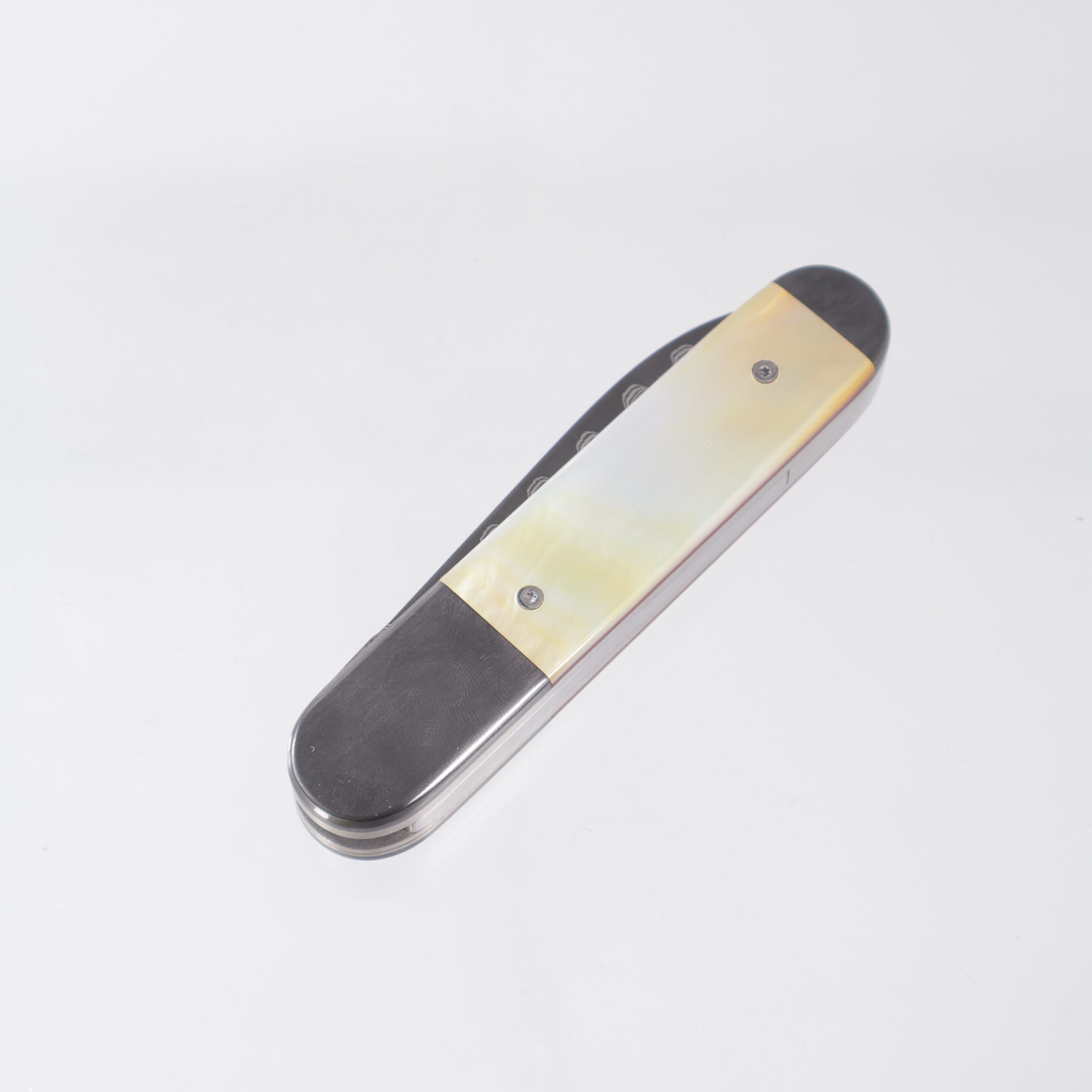 Chuck Gedraitis Custom Switch Army - Baker Forge Ladder SanMai - Zirc Bolsters, Goldlip Pearl w/ Red Liners