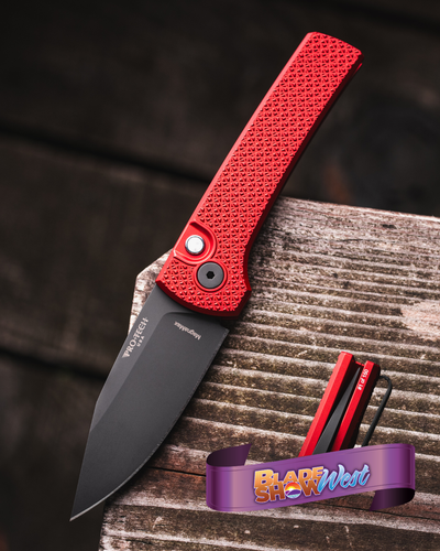 Pro-Tech Scapegoat Compact - Red Carbibe Texture Aluminum w/ Black Lip Pearl Button - DLC MagnaMax - BSW.Scapegoat.2
