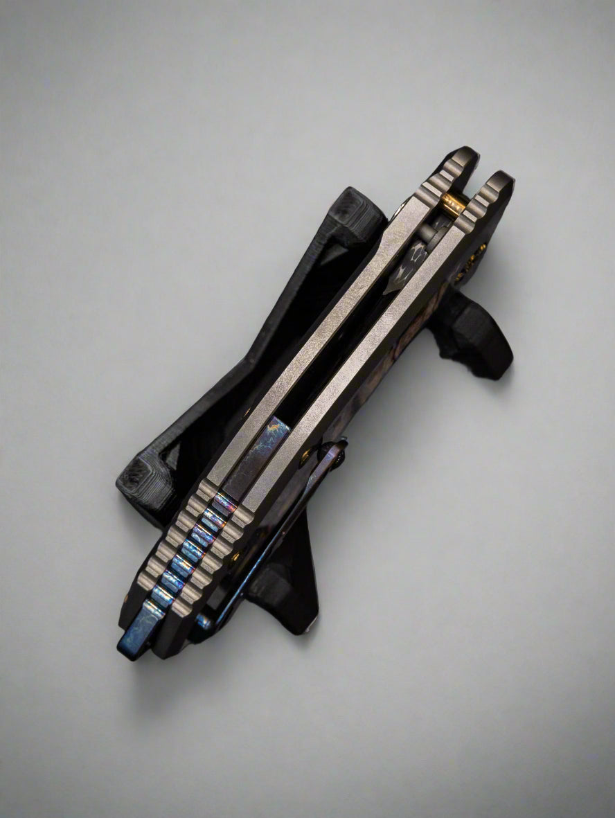 Pre Owned Heretic Knives Medusa Auto Mammoth Inlay VF Damascus Entropic Ti Clip