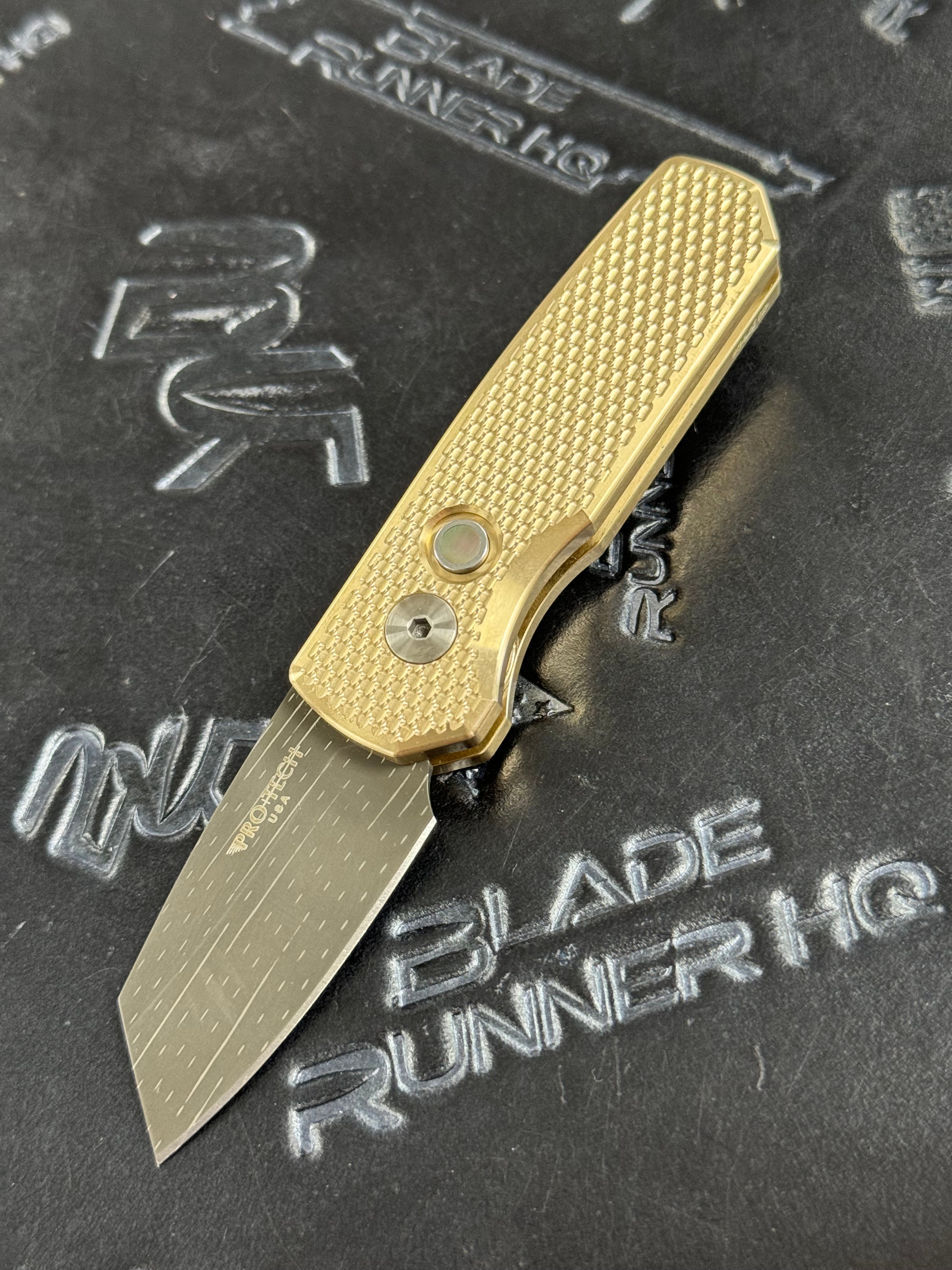 ProTech Runt 5 Blade Show Atl 2024 AlBronze Textured Chad Nichols Star Fire Damascus Pearl Button