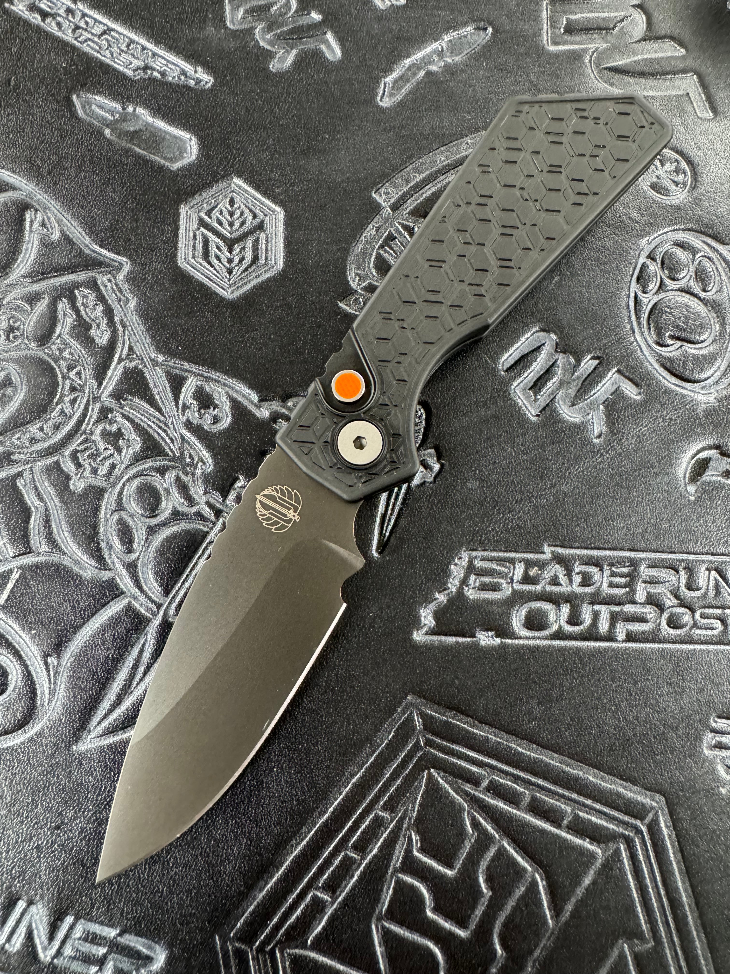 Pro-Tech PT Plus Black Gridlock Aluminum Handle w/ Smoky Gray Cru-Wear 2024 Cancon PT.3 Prototype