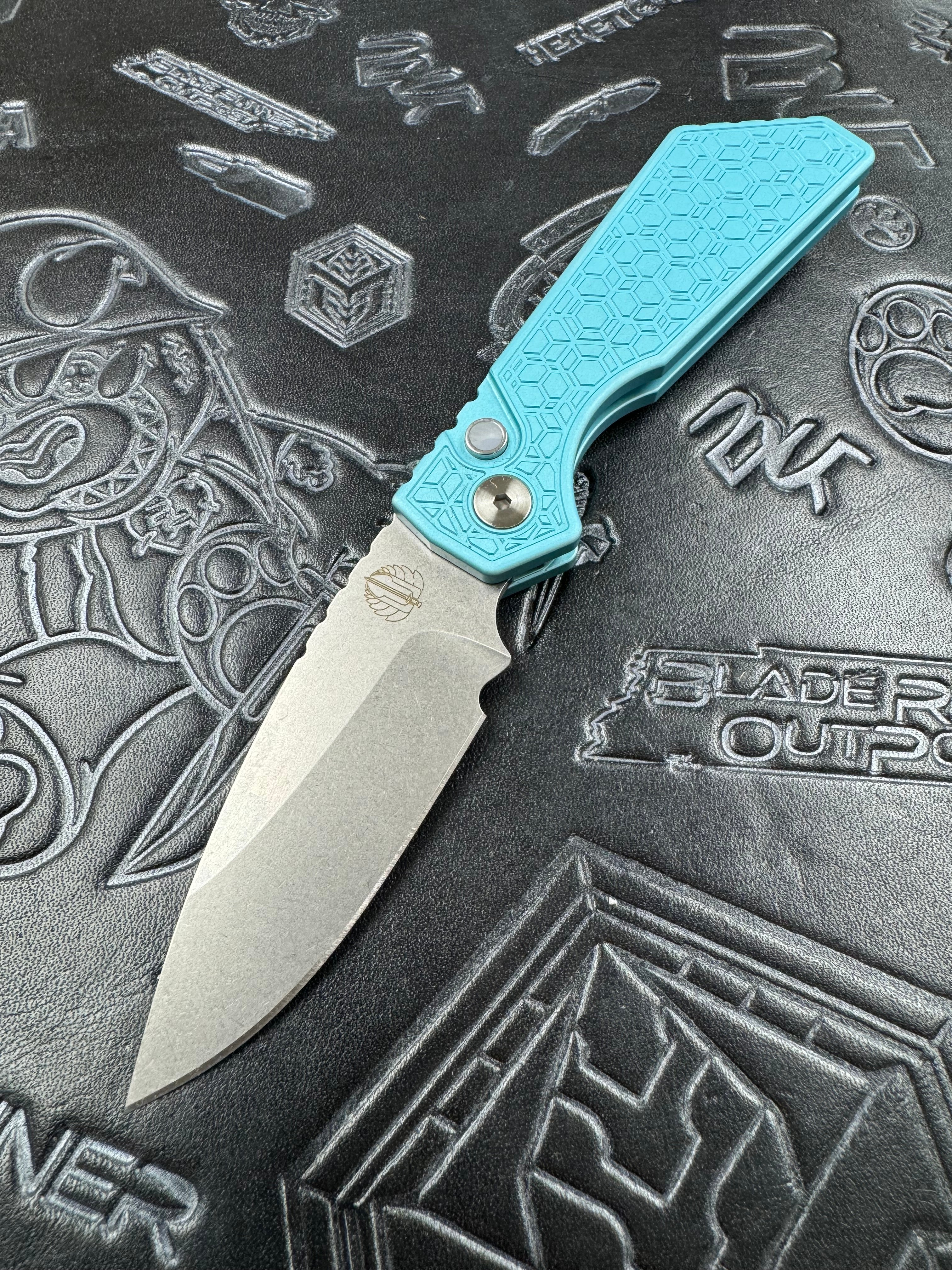 Pro-Tech PT Plus Tiffany Blue Gridlock Aluminum Handle w/ Satin Hardware & Pearl Button w/ Stonewash MagnaCut Blade PT205-Gridlock LTD T.Blue
